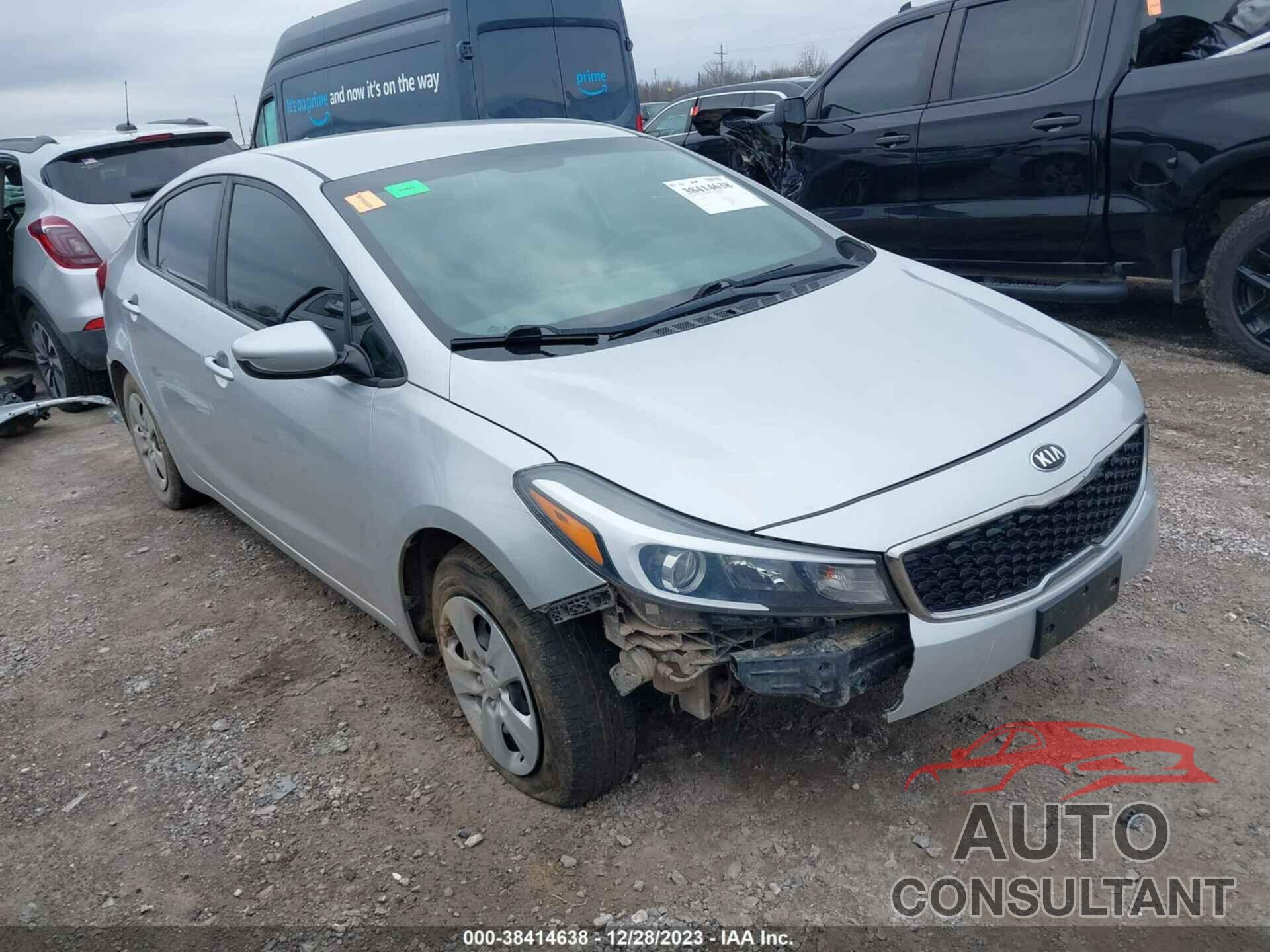 KIA FORTE 2018 - 3KPFL4A76JE174684