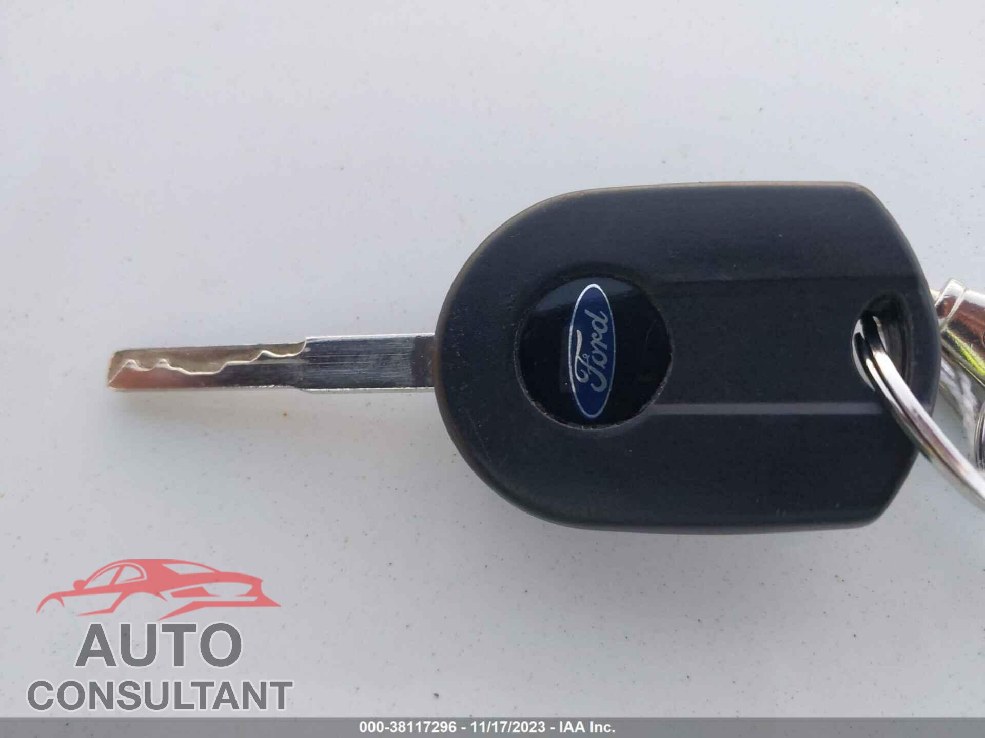 FORD C-MAX ENERGI 2017 - 1FADP5EU5HL107955