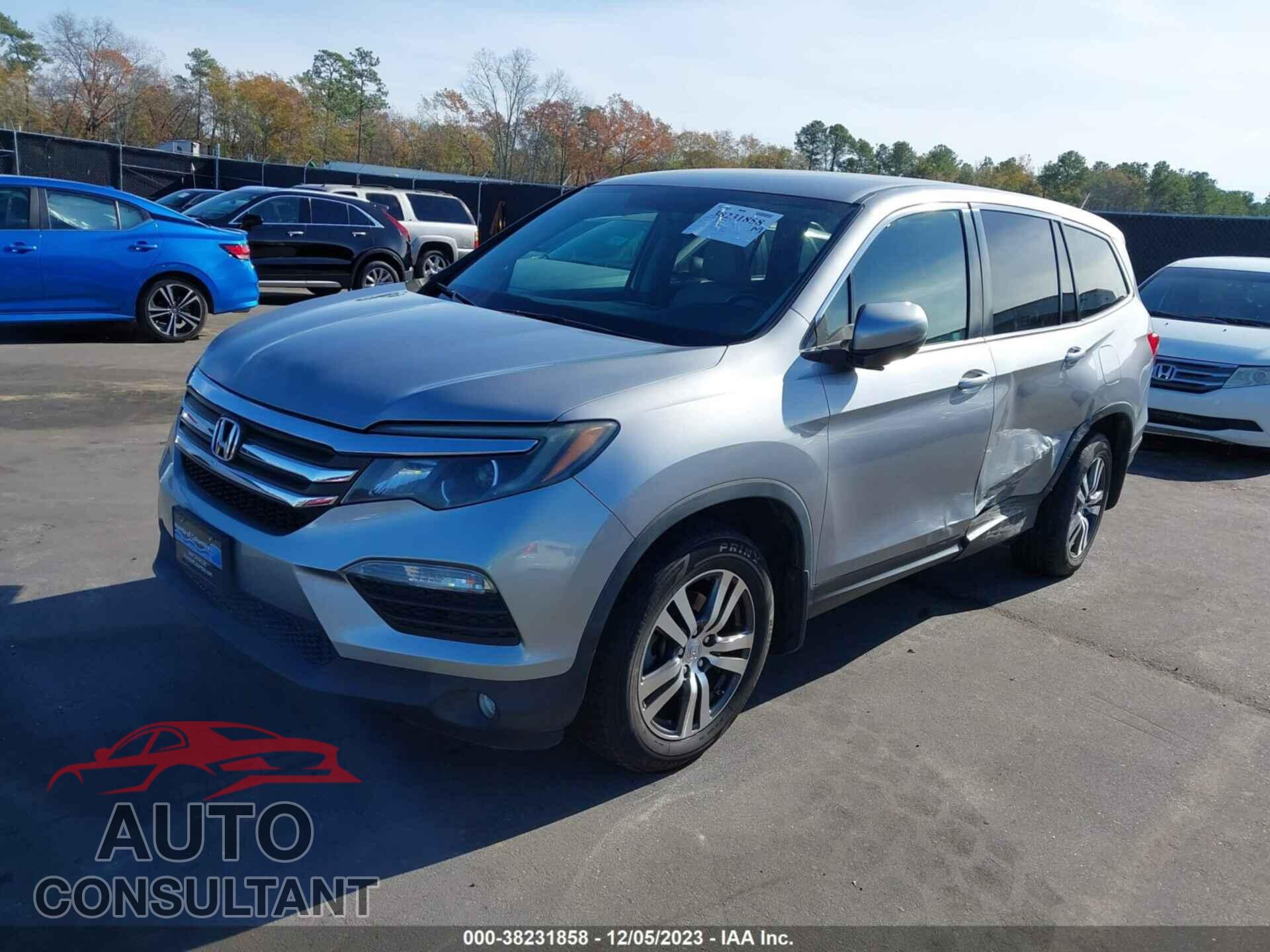 HONDA PILOT 2017 - 5FNYF5H38HB044371