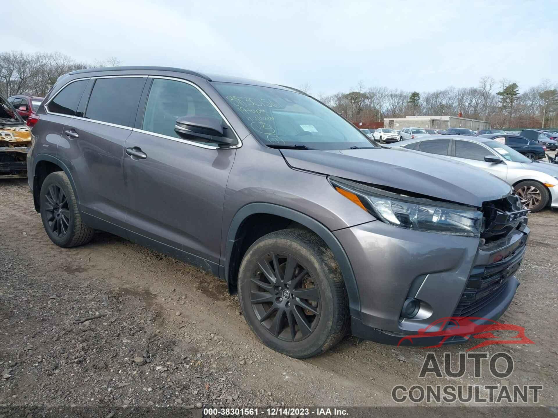 TOYOTA HIGHLANDER 2019 - 5TDJZRFH1KS950833