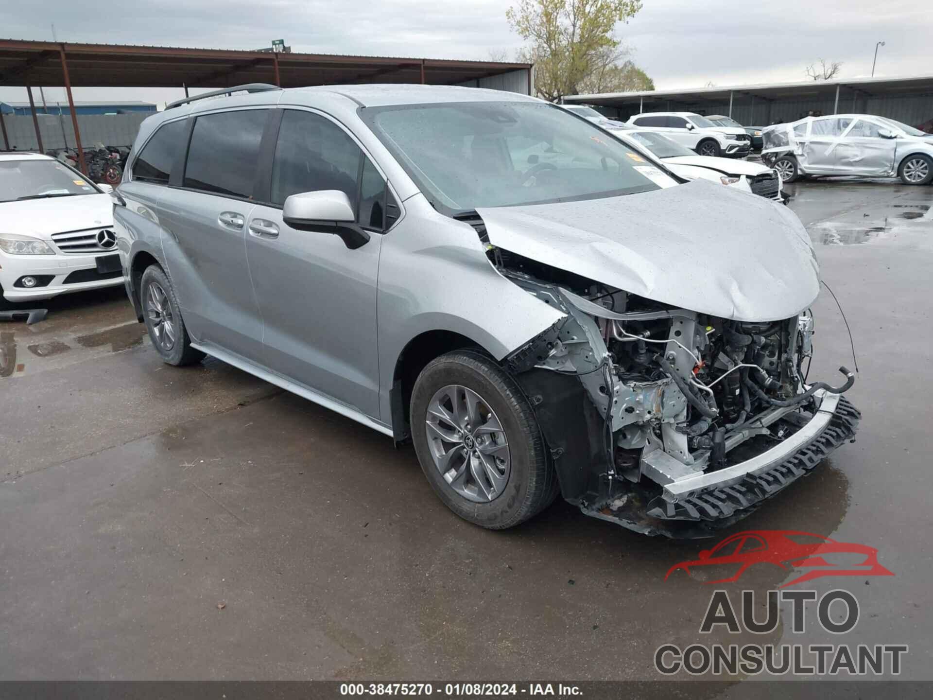 TOYOTA SIENNA 2023 - 5TDKRKEC1PS164233