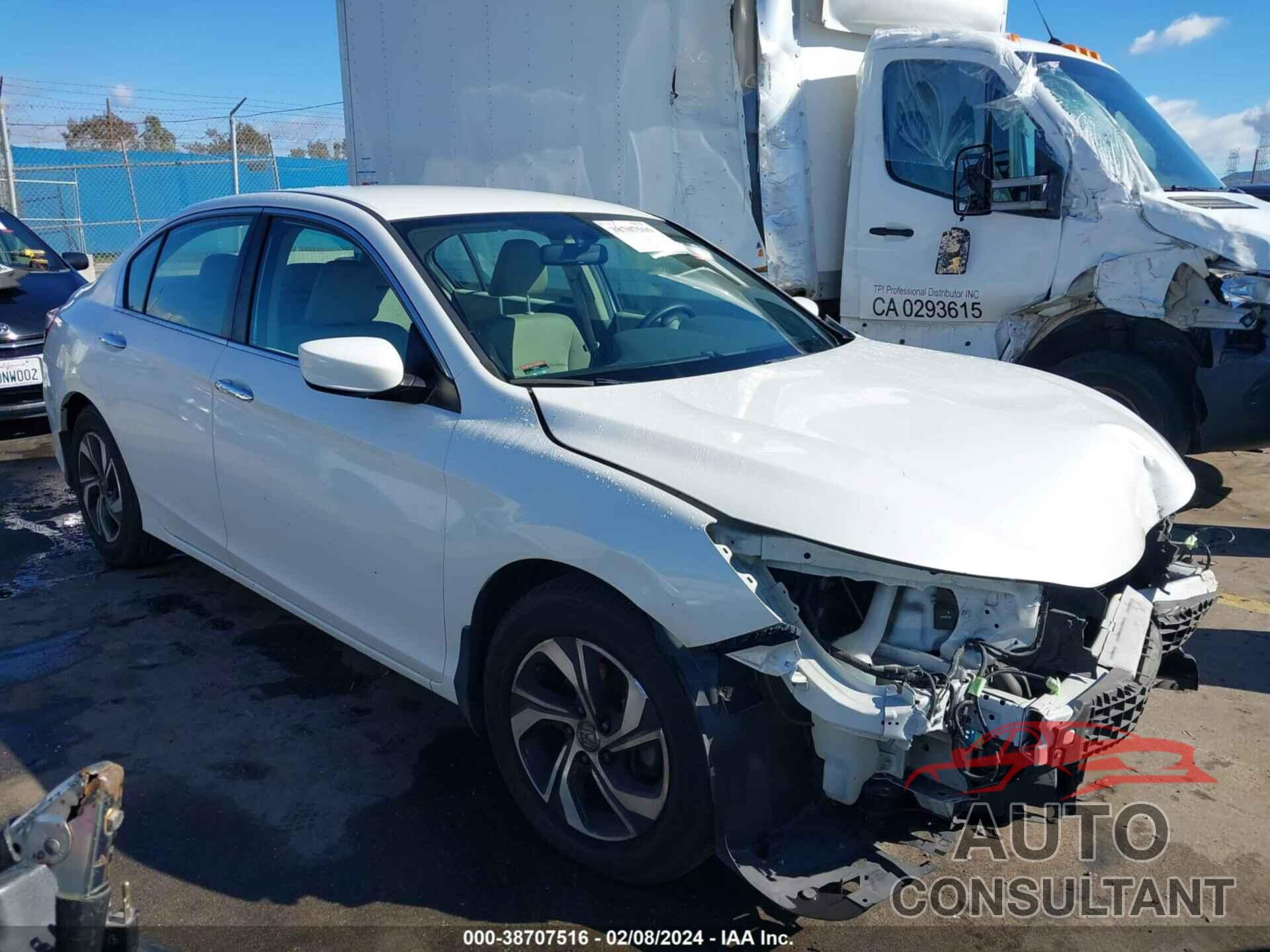 HONDA ACCORD 2017 - 1HGCR2F38HA243577