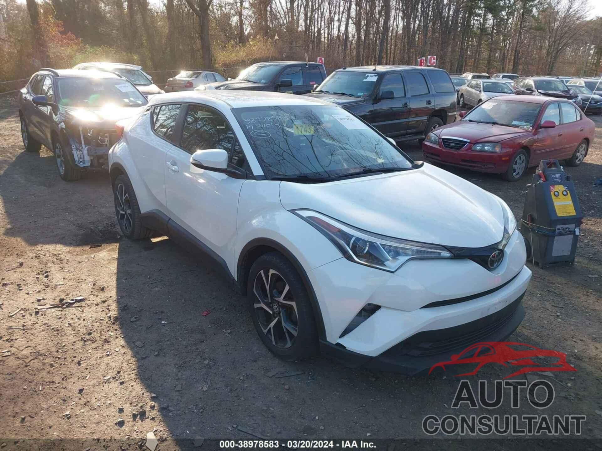 TOYOTA C-HR 2019 - NMTKHMBX7KR076736