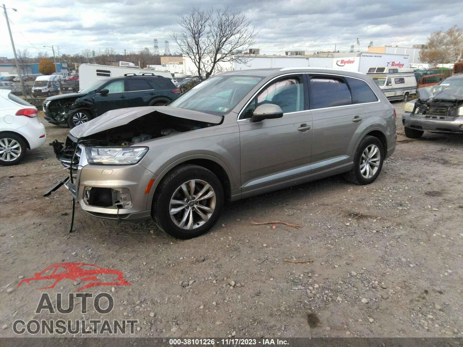 AUDI Q7 2017 - WA1LAAF72HD048215
