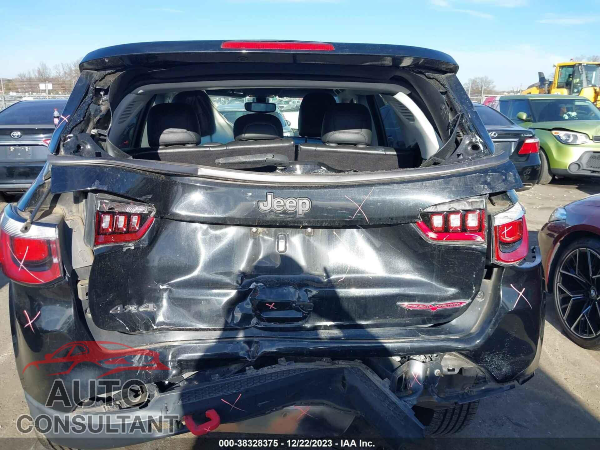 JEEP COMPASS 2019 - 3C4NJDDB9KT618204