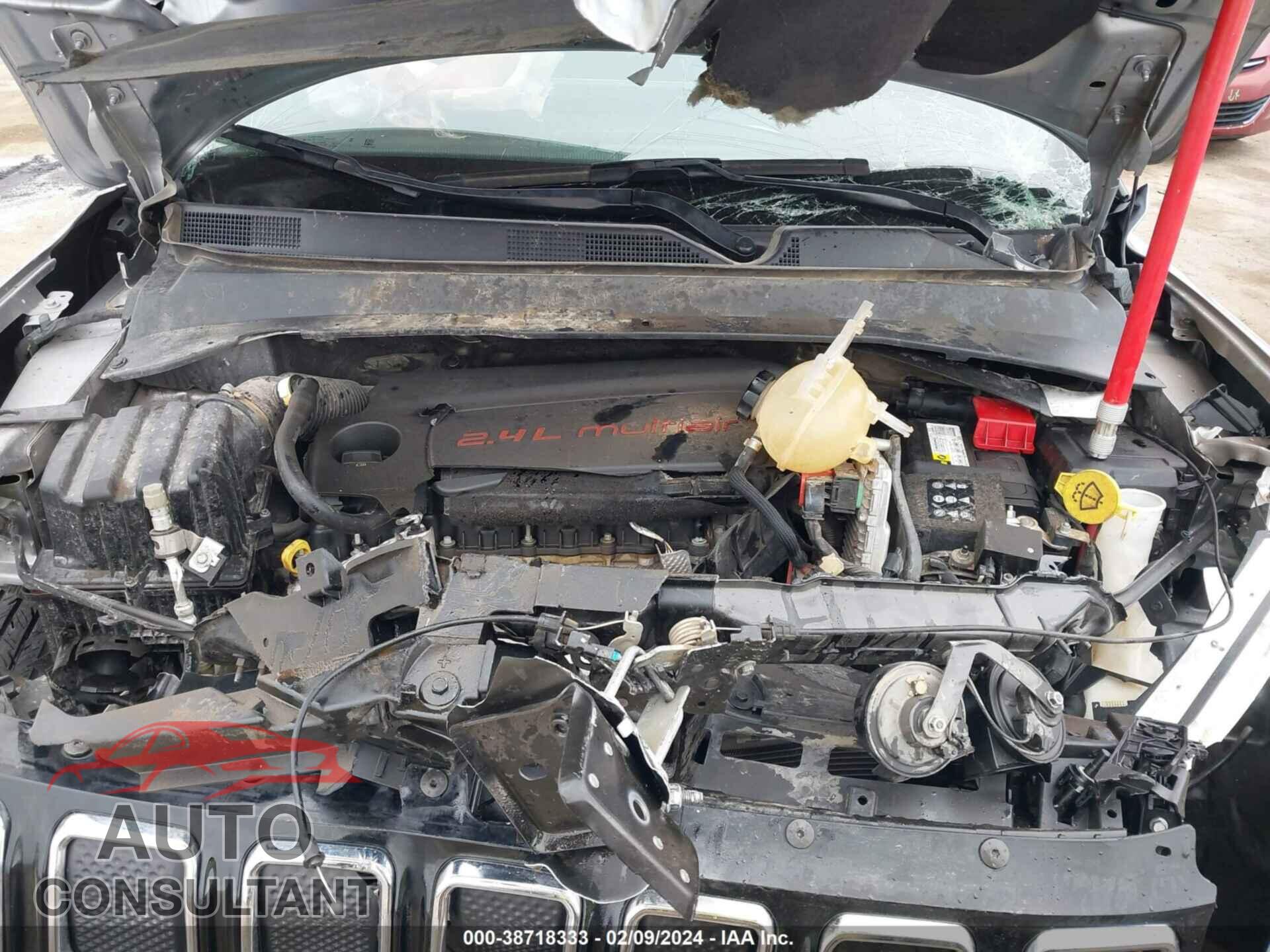 JEEP COMPASS 2022 - 3C4NJDCB2NT145347