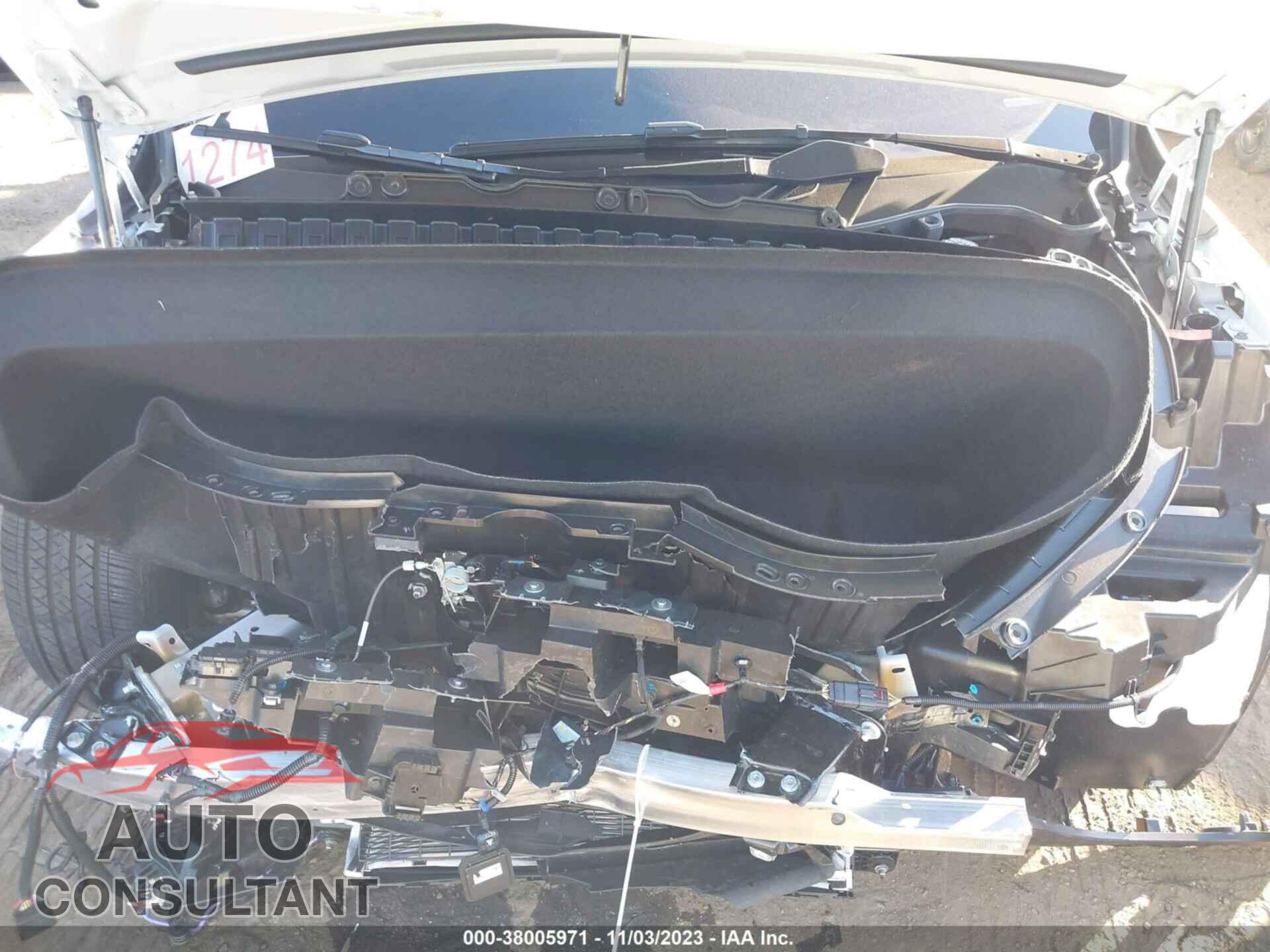 TESLA MODEL X 2023 - 7SAXCBE64PF418445