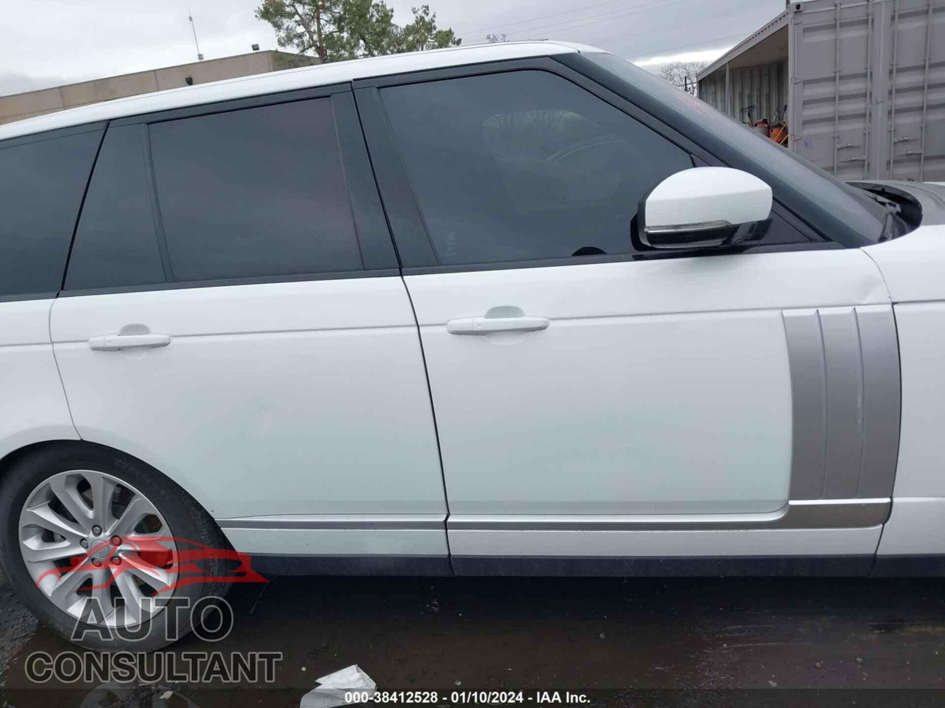 LAND ROVER RANGE ROVER 2017 - SALGS2FV0HA348970