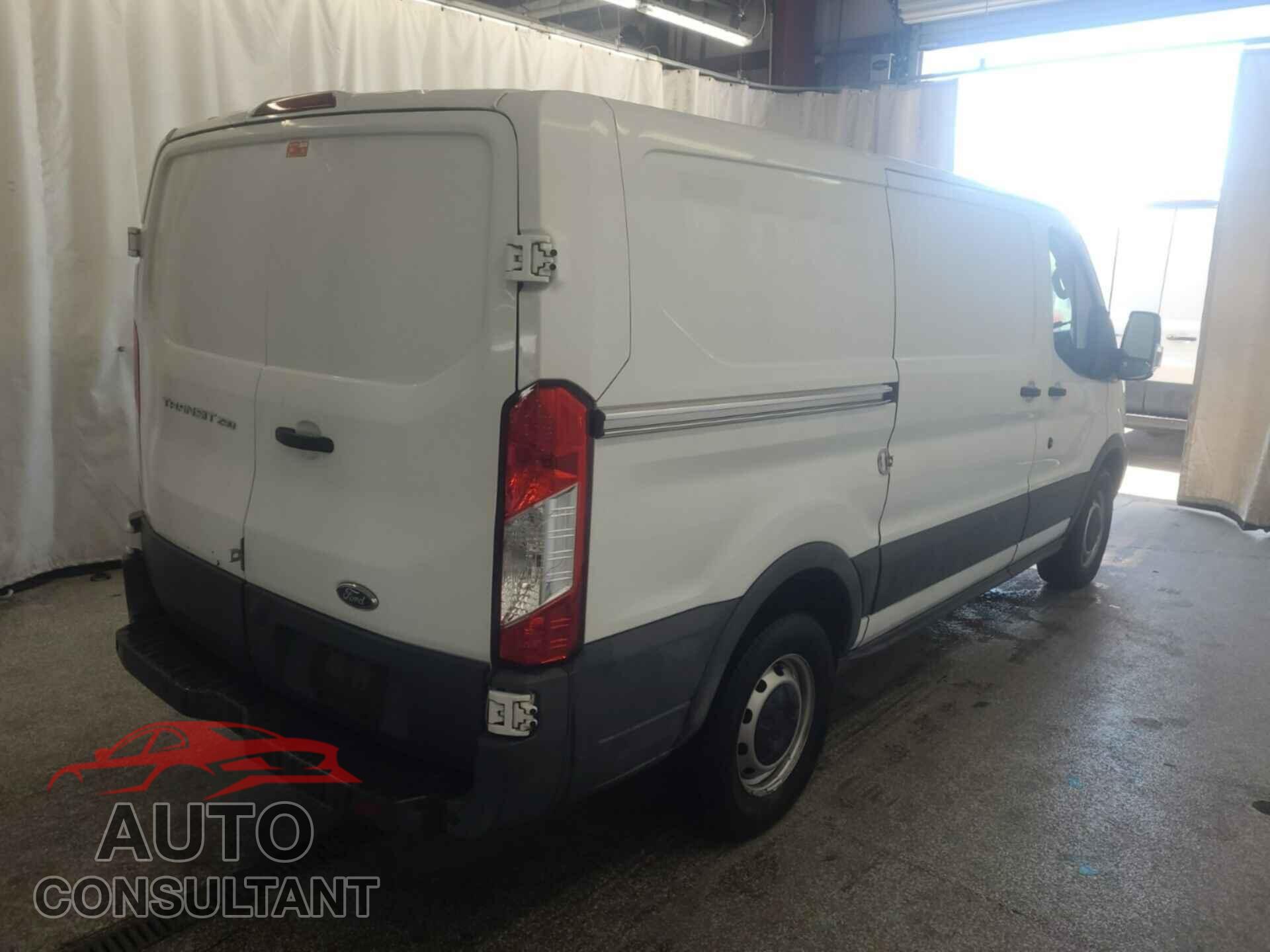 FORD TRANSIT-250 2017 - 1FTYR1YM9HKA91064