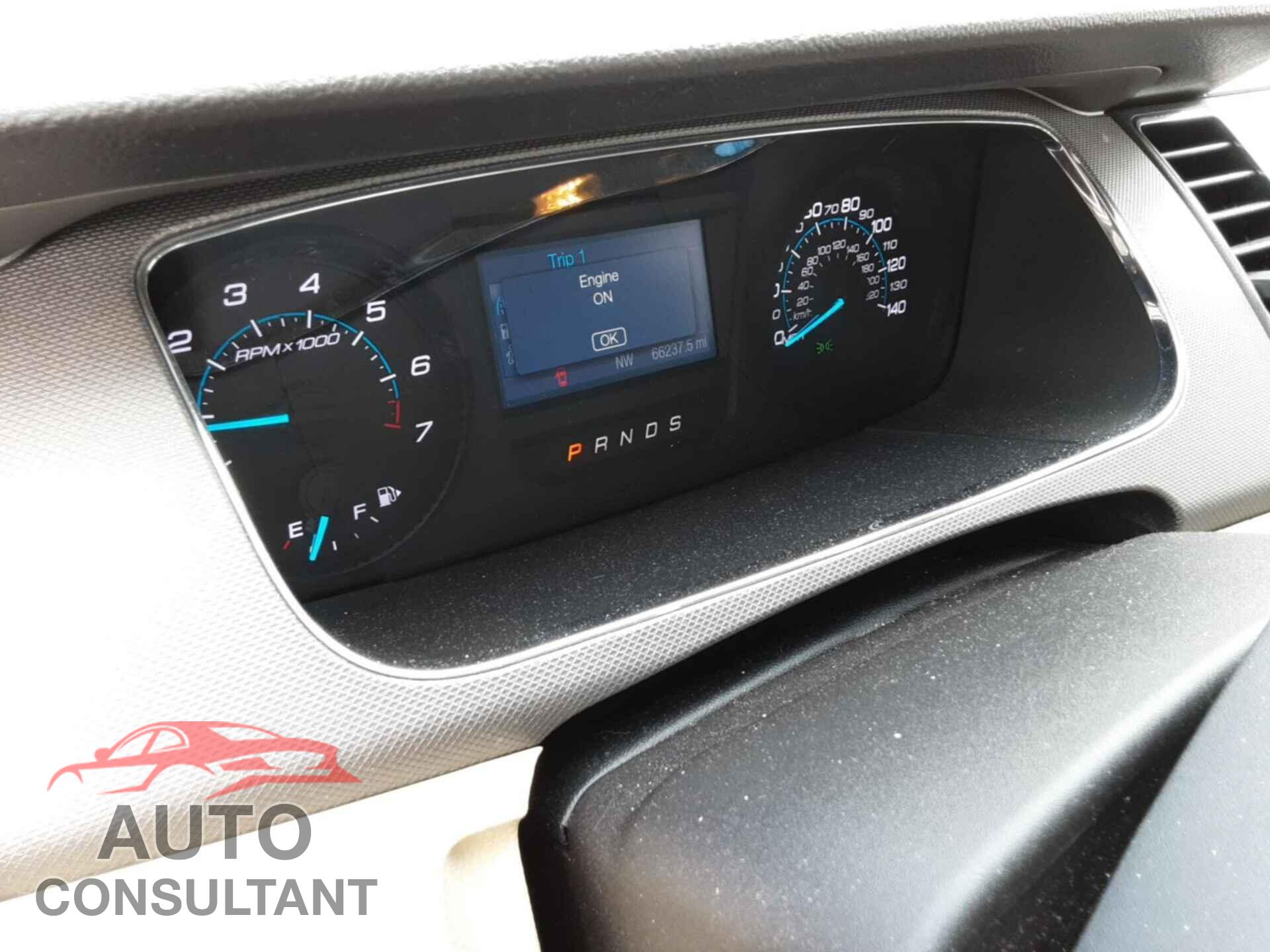 FORD TAURUS 2018 - 1FAHP2D82JG103364