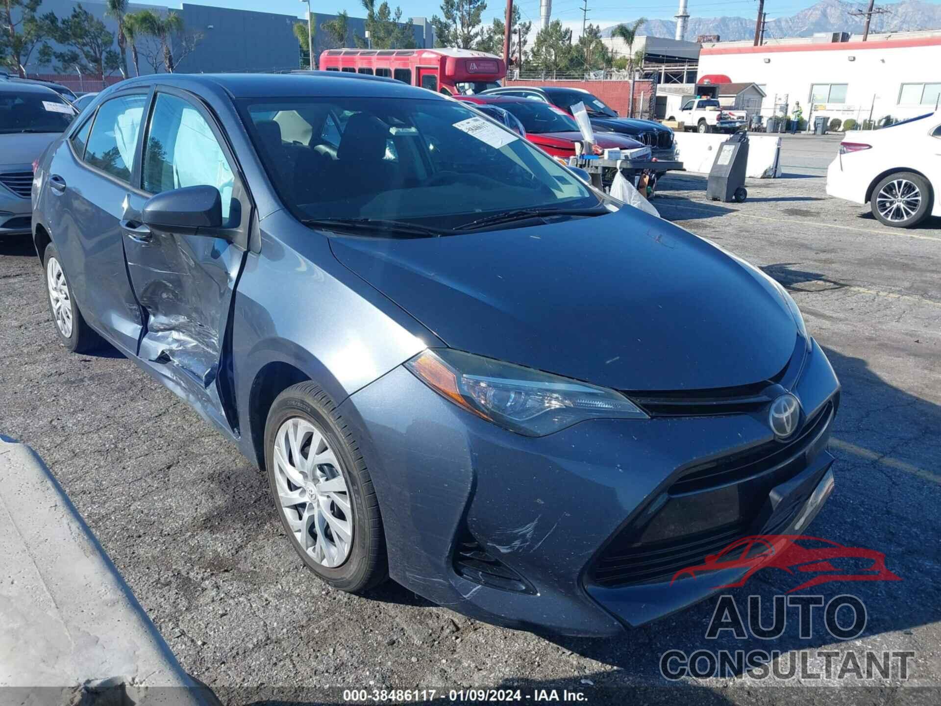 TOYOTA COROLLA 2017 - 5YFBURHE8HP697016