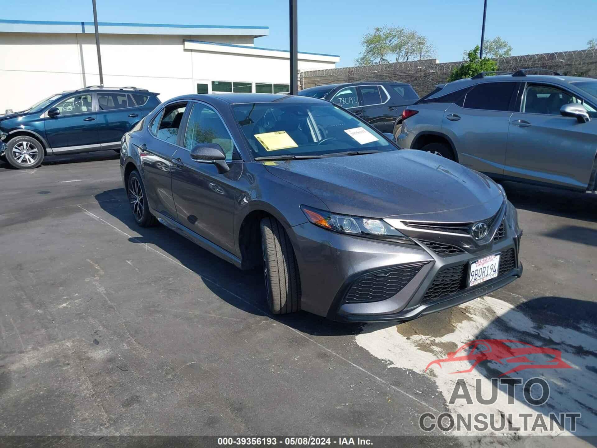 TOYOTA CAMRY 2022 - 4T1G11AK9NU696838