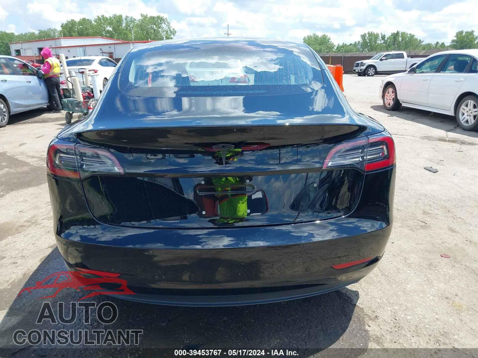 TESLA MODEL 3 2018 - 5YJ3E1EA6JF032265