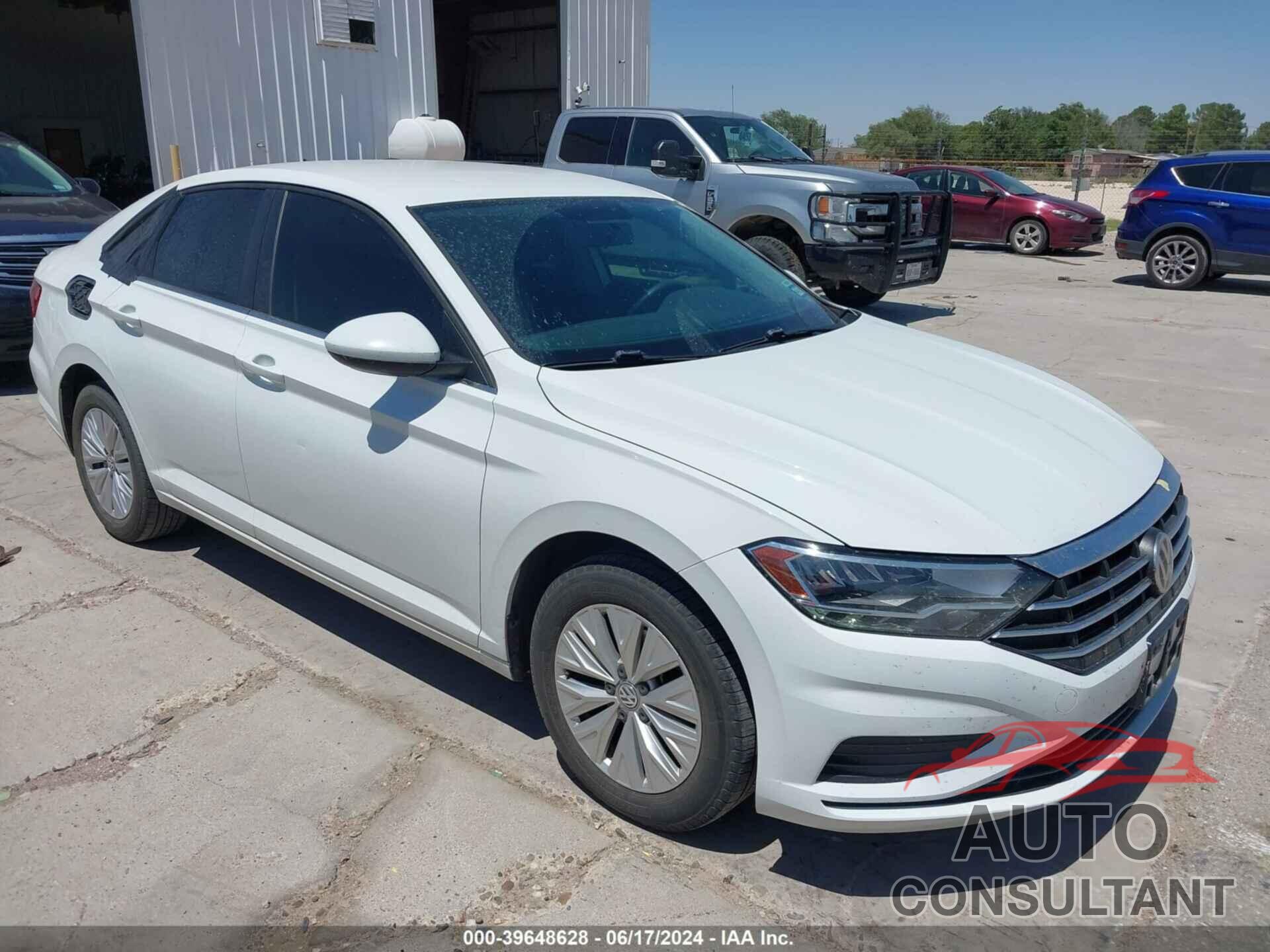 VOLKSWAGEN JETTA 2019 - 3VWC57BU1KM018561