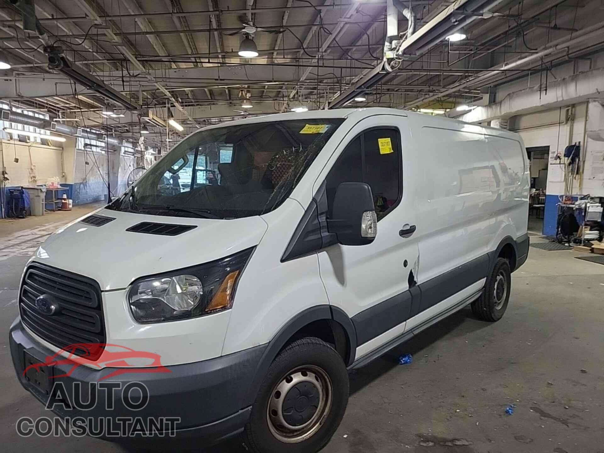 FORD TRANSIT 2016 - 1FTYR1ZM7GKB33339