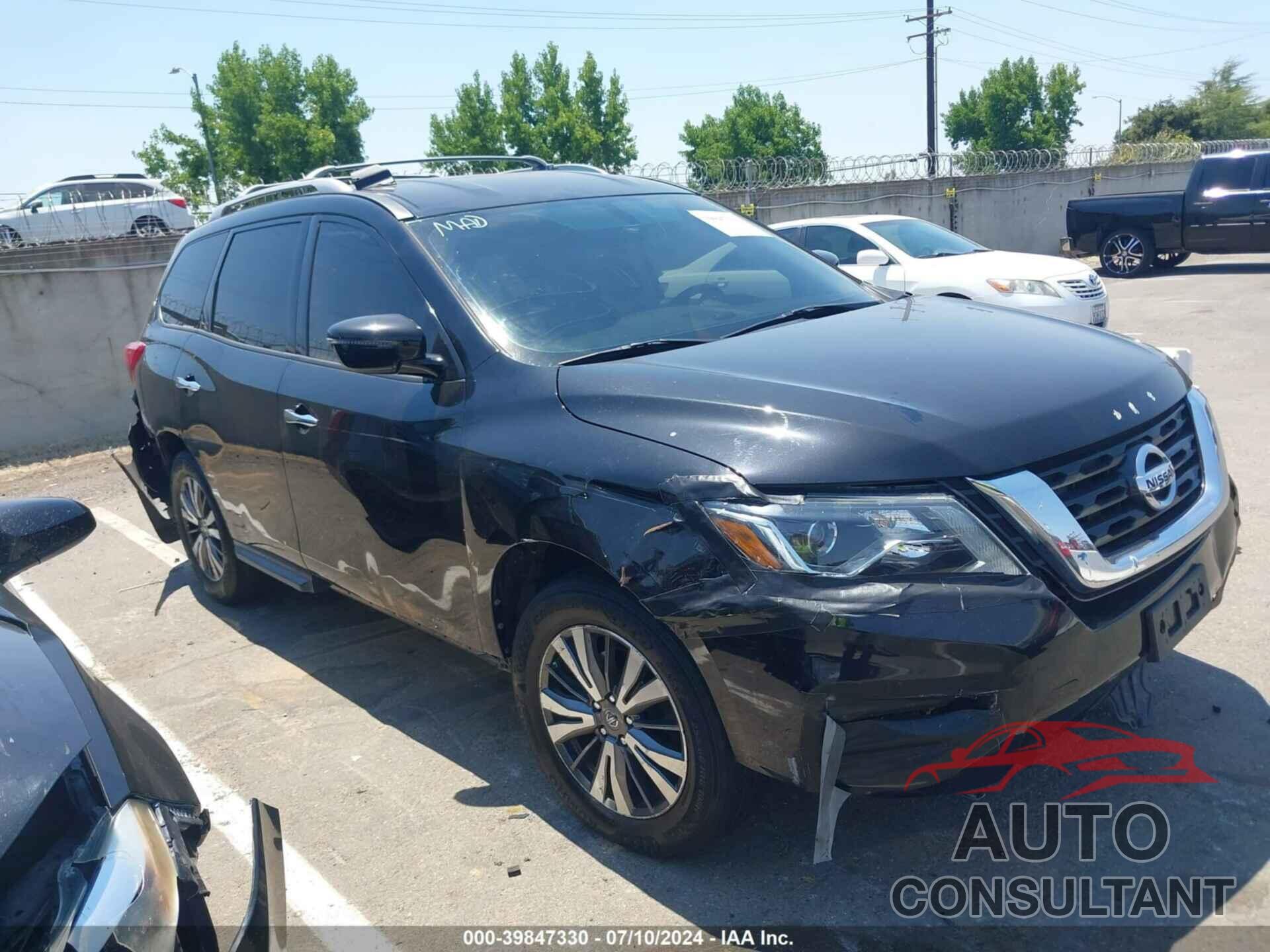 NISSAN PATHFINDER 2017 - 5N1DR2MN3HC693029