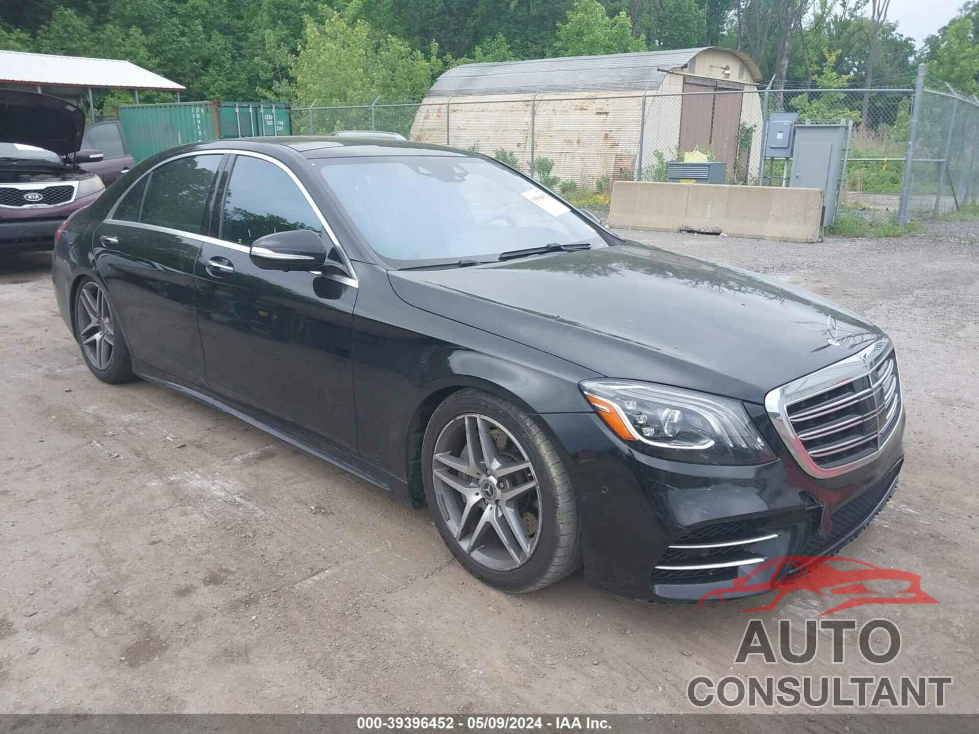 MERCEDES-BENZ S 560 2018 - WDDUG8GB0JA377559