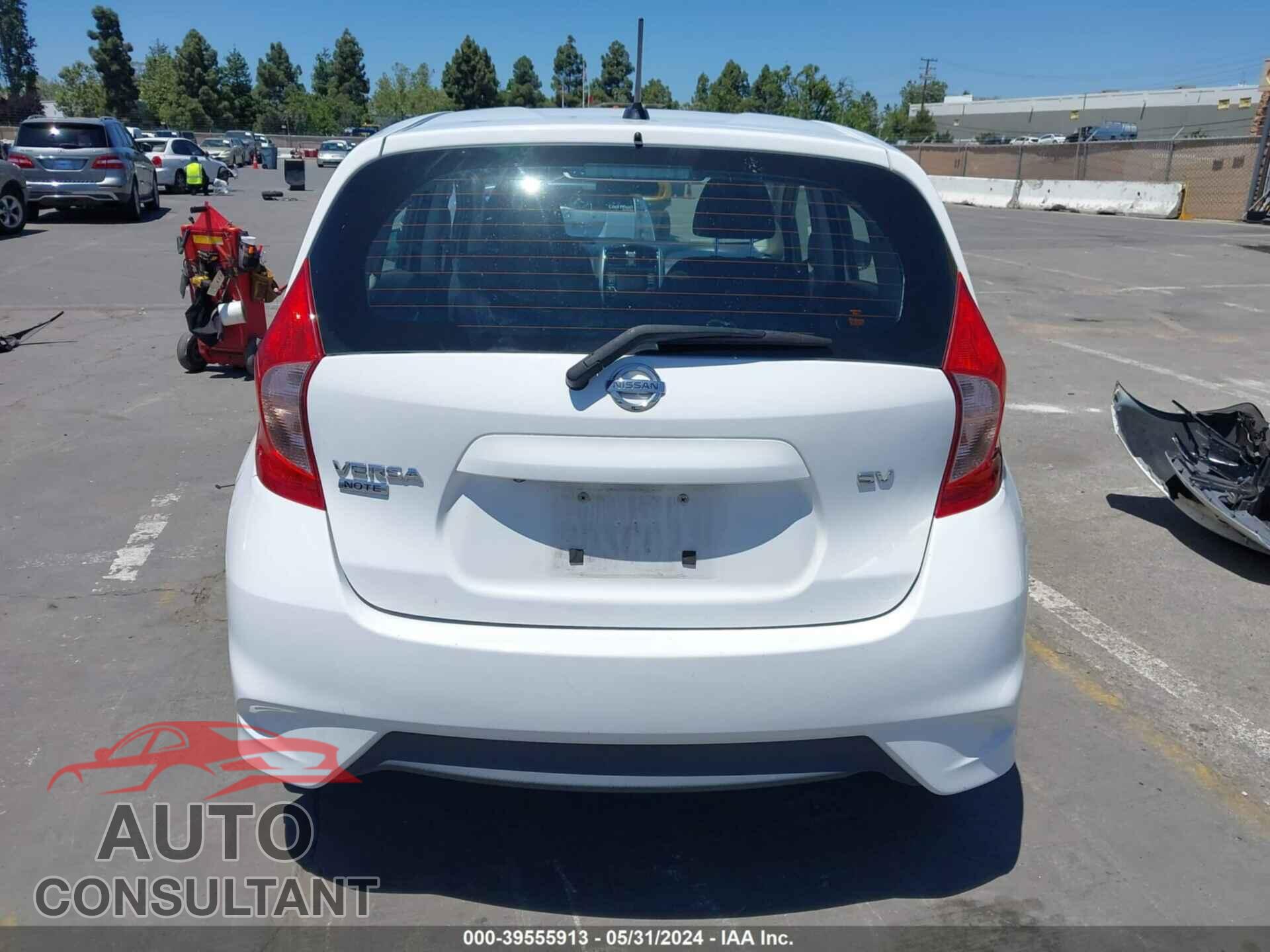 NISSAN VERSA NOTE 2017 - 3N1CE2CP3HL379144