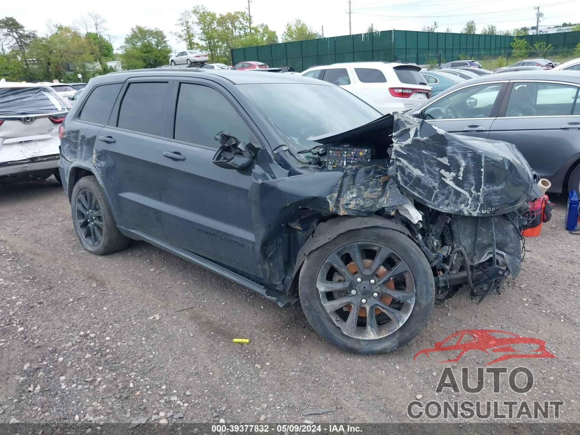 JEEP GRAND CHEROKEE 2018 - 1C4RJFAG5JC270005