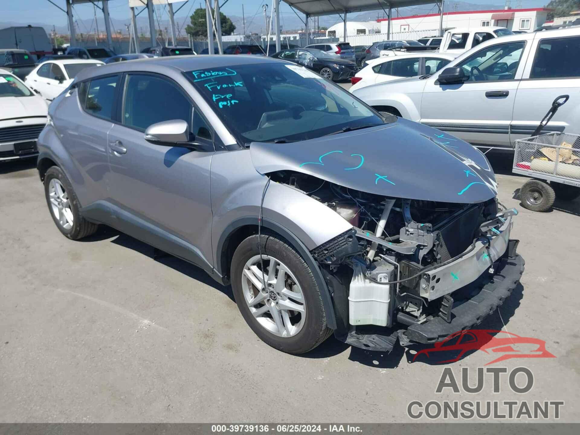 TOYOTA C-HR 2020 - JTNKHMBX2L1079152