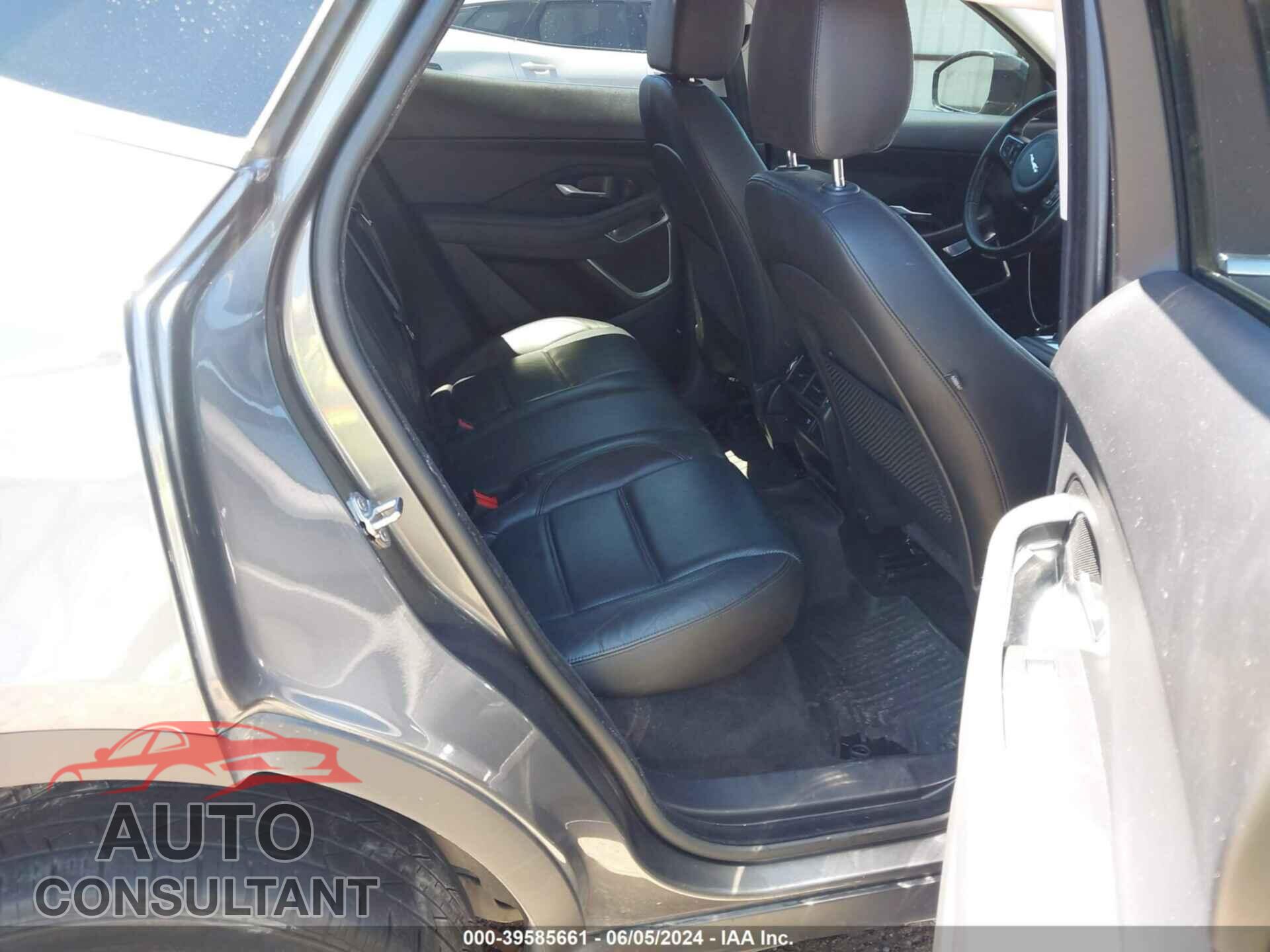 JAGUAR E-PACE 2018 - SADFJ2FXXJ1Z31404