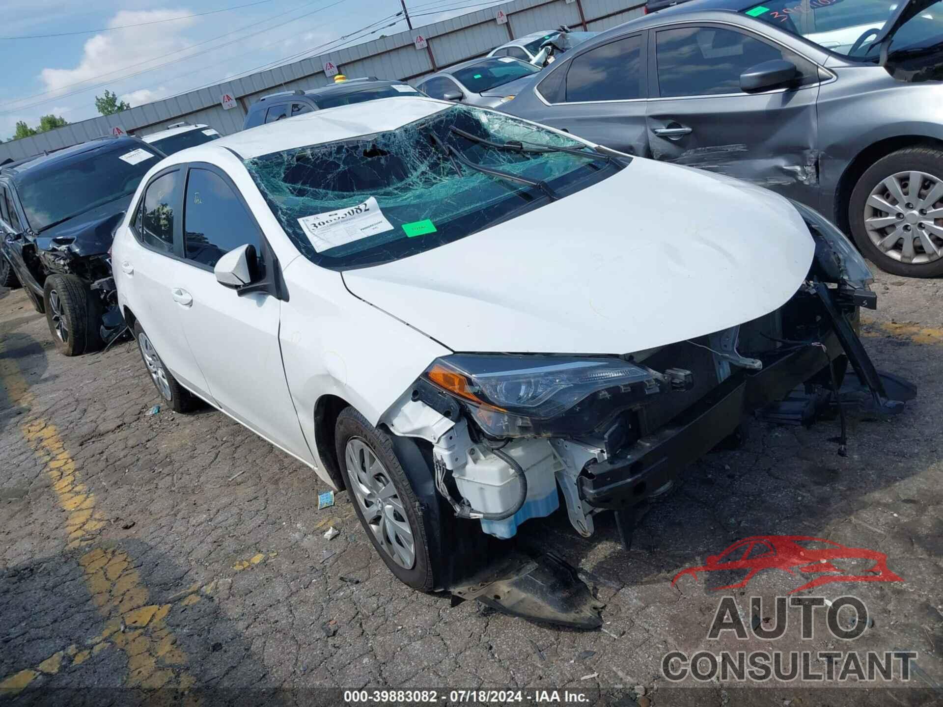 TOYOTA COROLLA 2018 - 2T1BURHE2JC087683