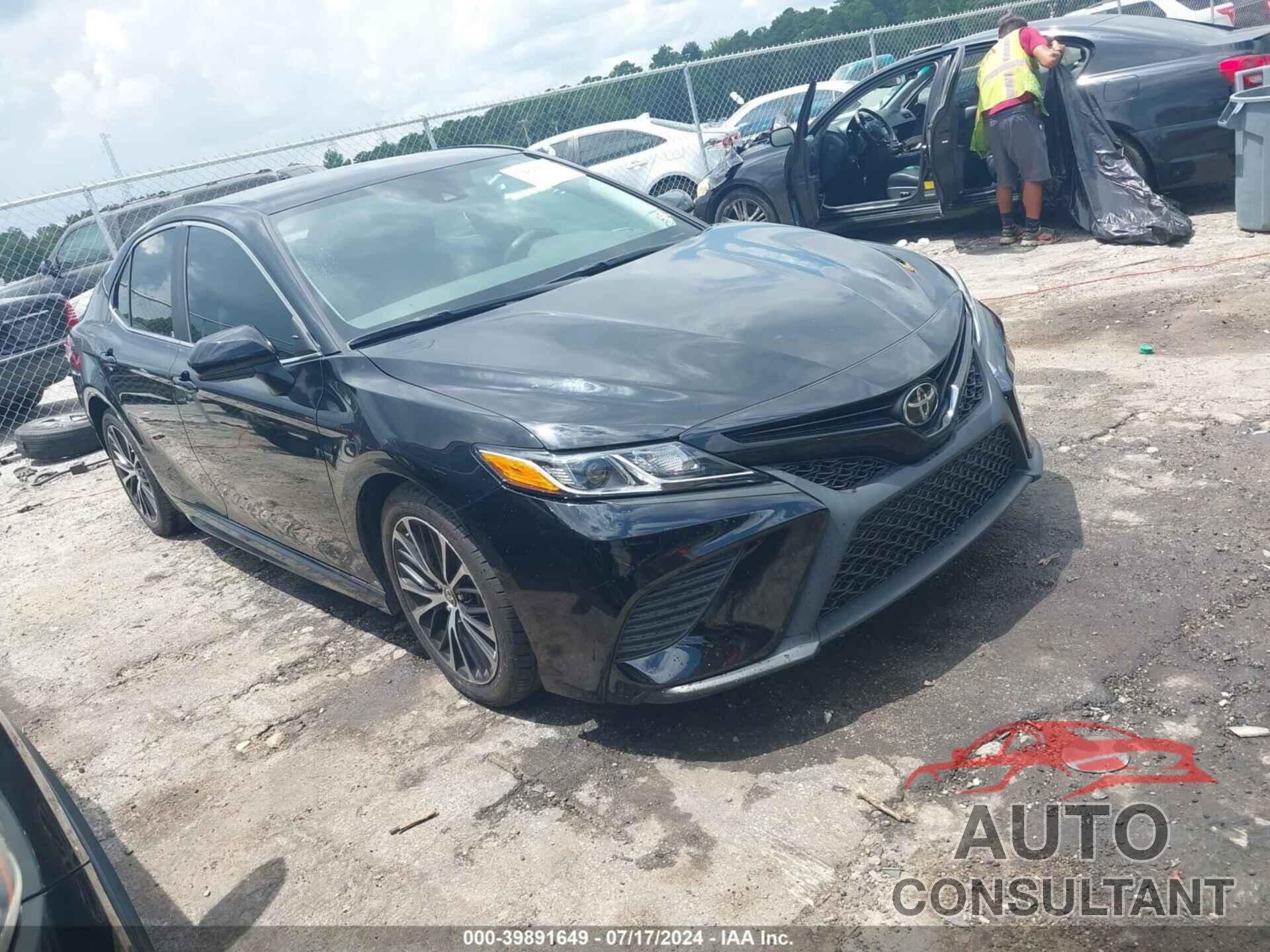 TOYOTA CAMRY 2020 - 4T1G11AK5LU971389