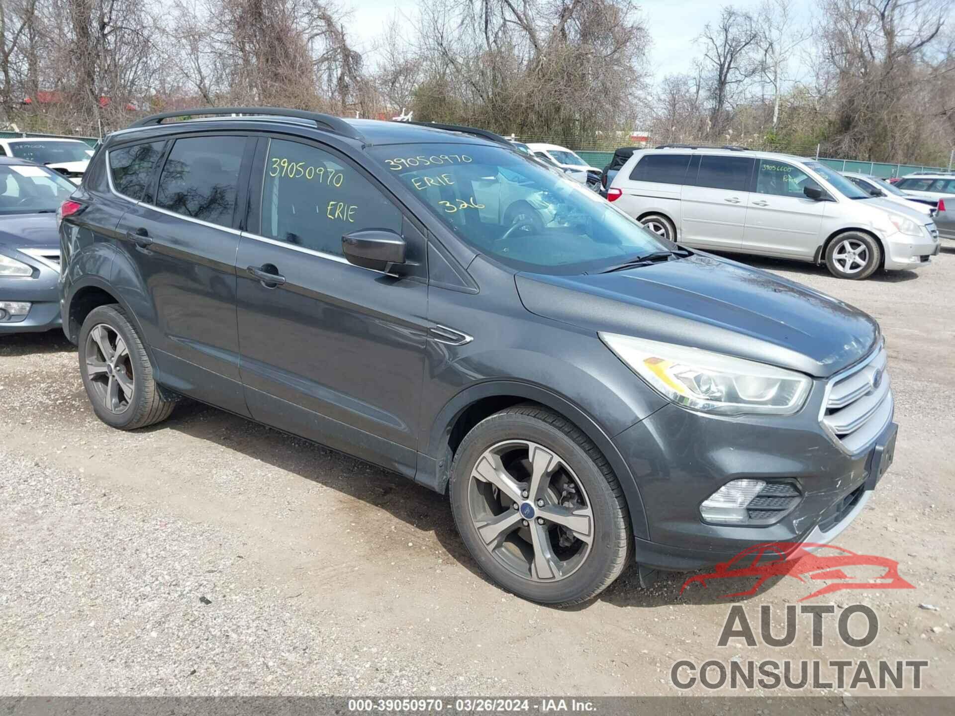 FORD ESCAPE 2018 - 1FMCU9HD1JUA94747