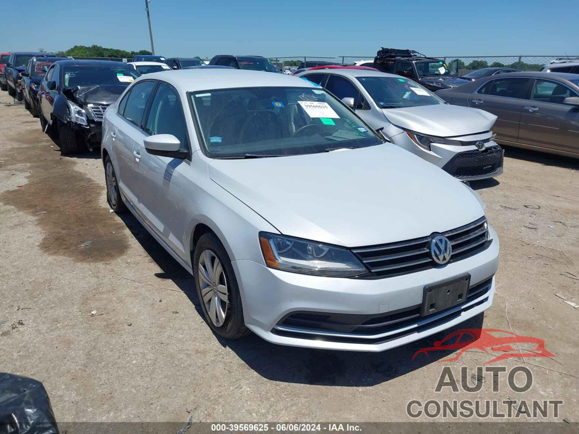 VOLKSWAGEN JETTA 2017 - 3VW2B7AJ2HM298866