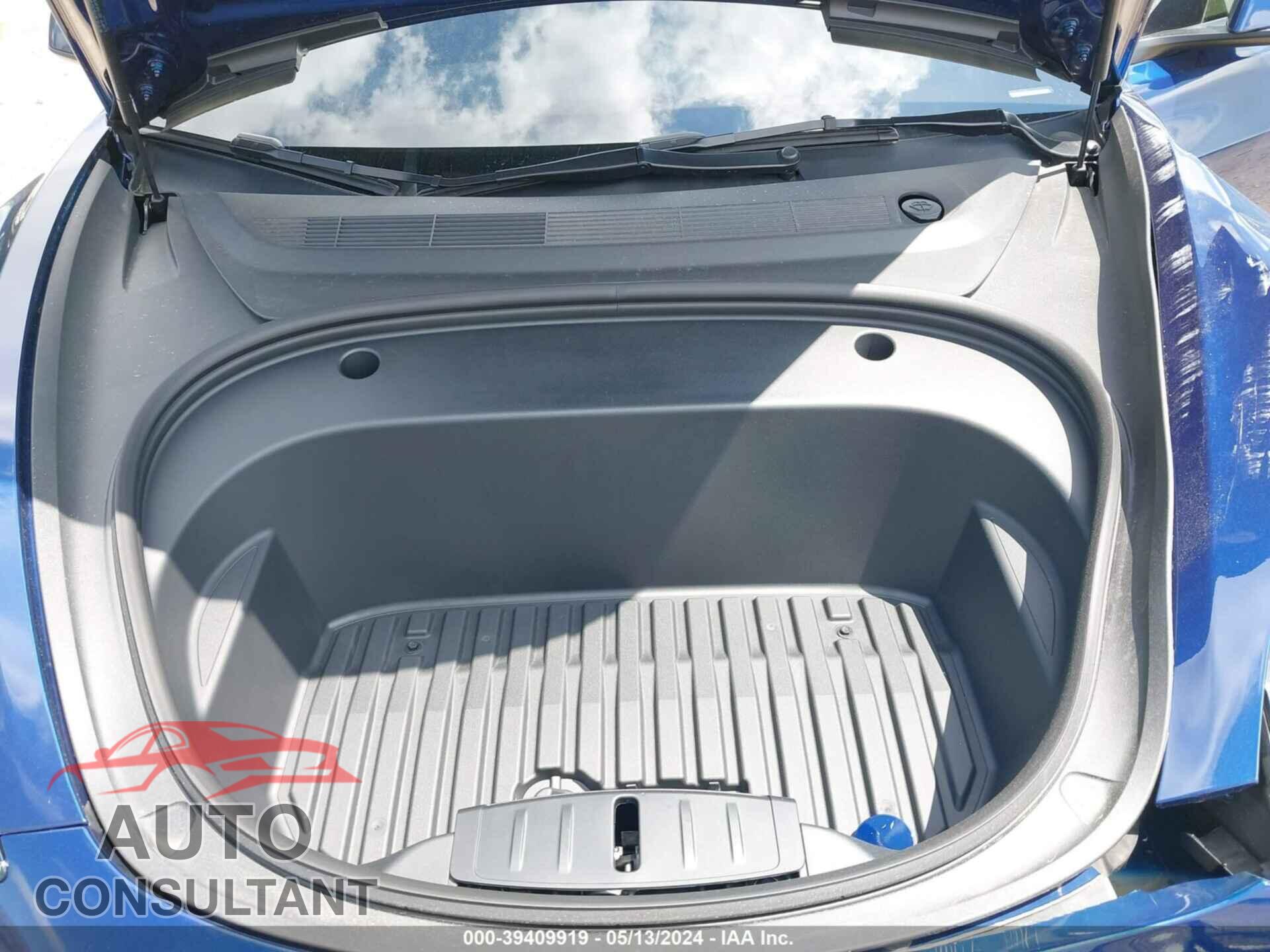 TESLA MODEL 3 2023 - 5YJ3E1EA8PF674186