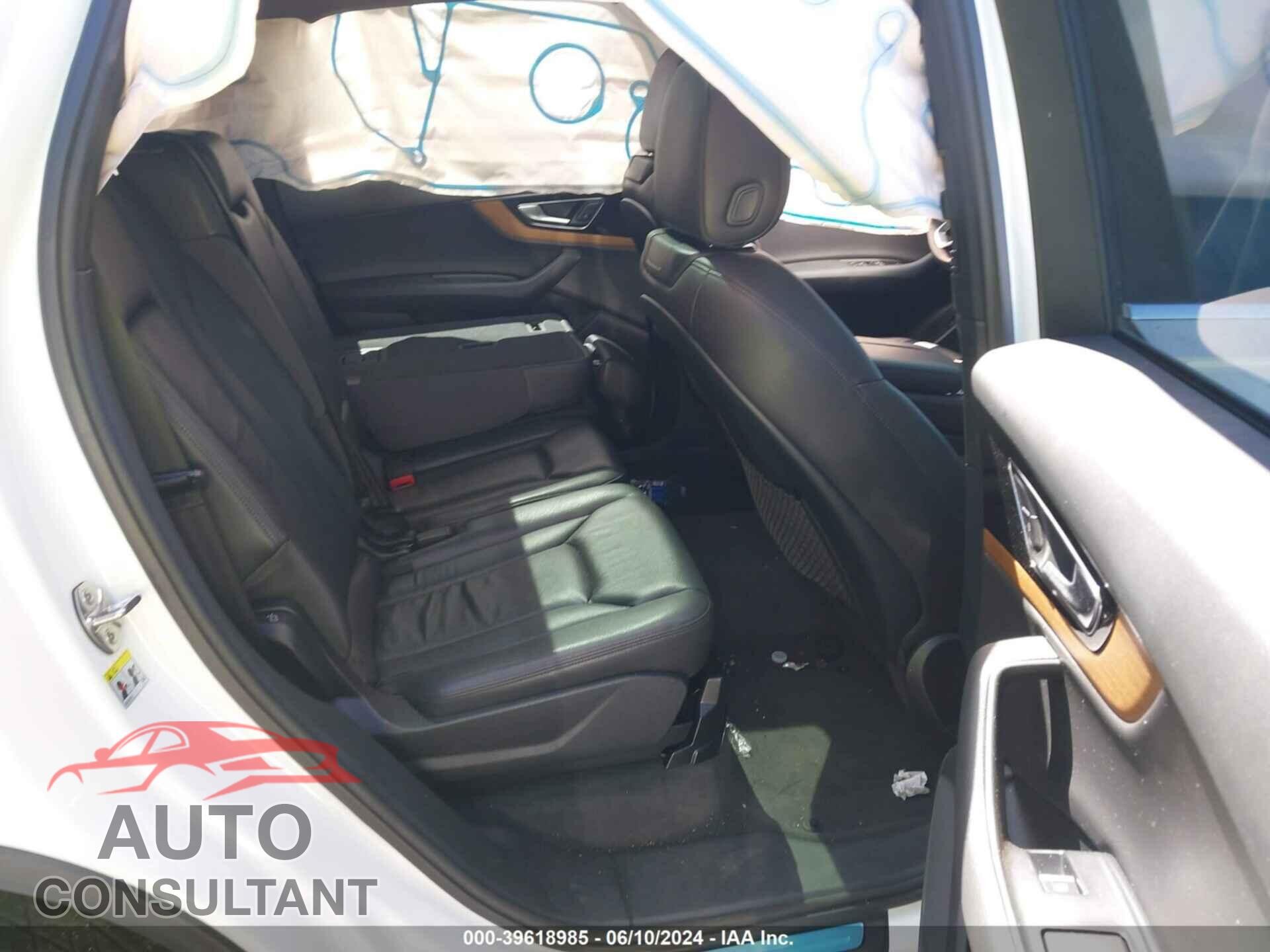 AUDI Q7 2017 - WA1AAAF71HD036712