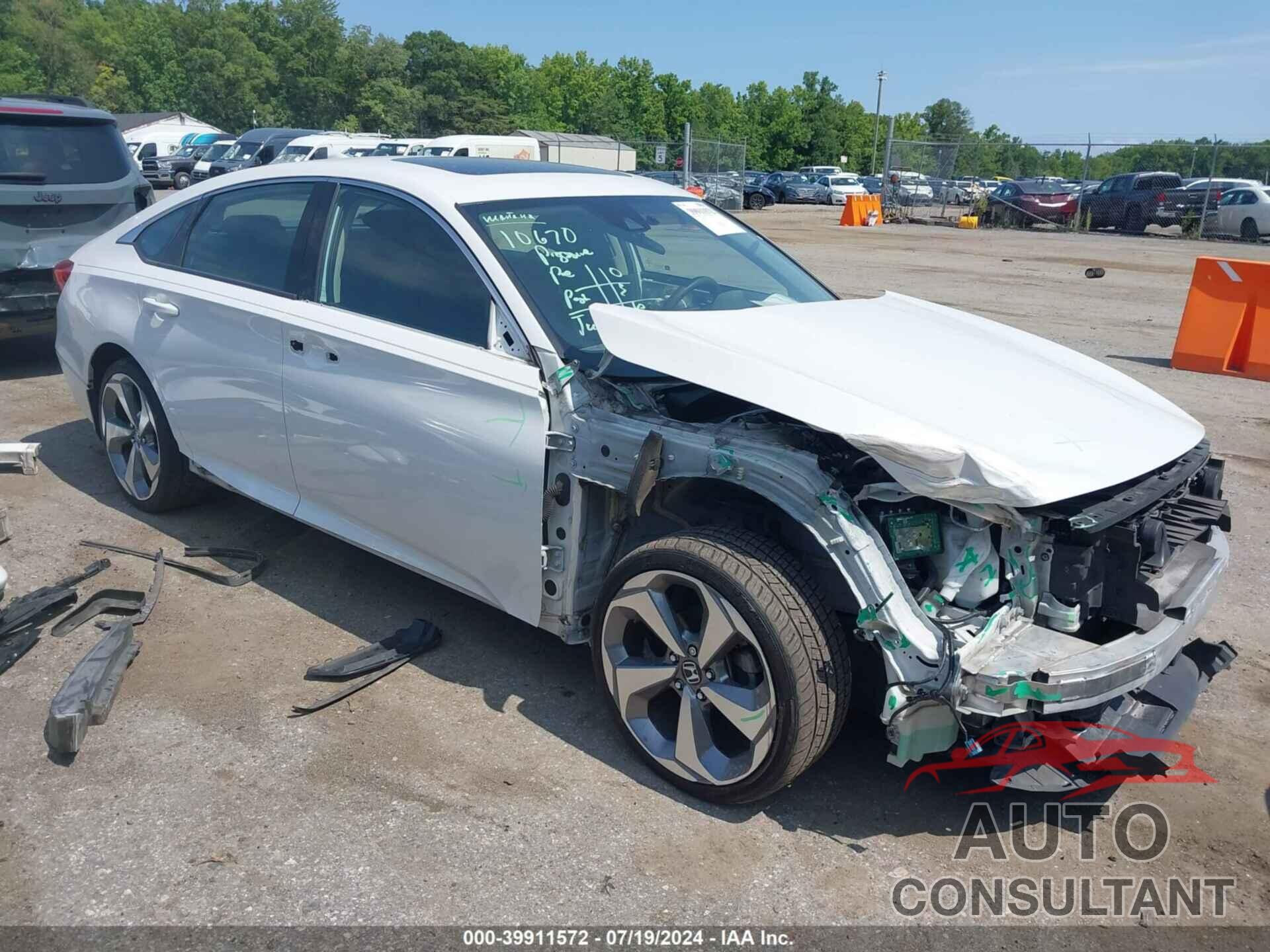 HONDA ACCORD 2018 - 1HGCV1F41JA003999