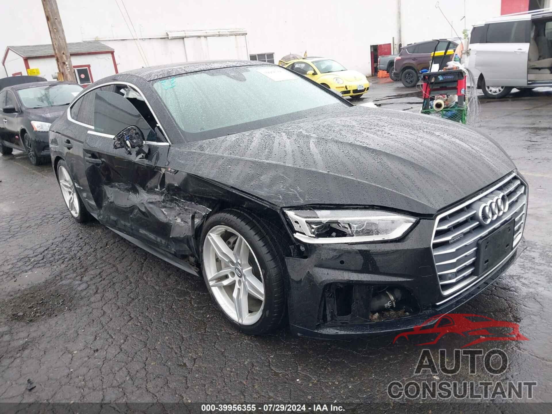 AUDI A5 2018 - WAUENCF58JA107074