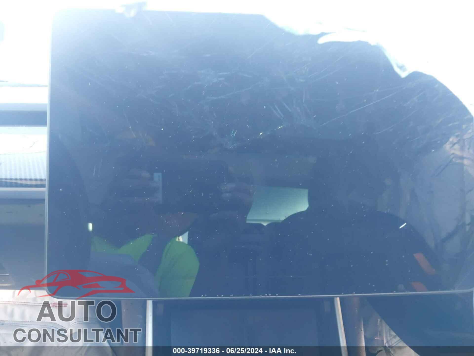 TESLA MODEL 3 2019 - 5YJ3E1EA2KF409899