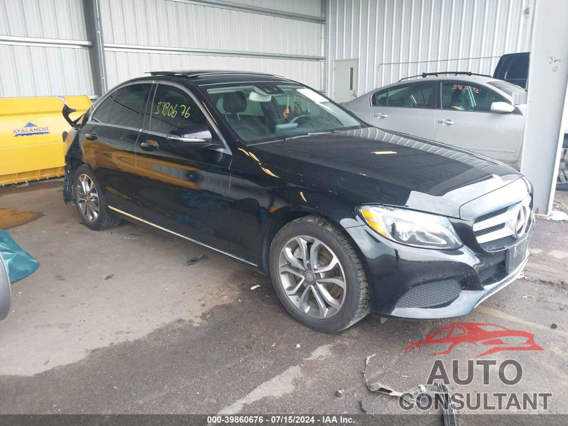 MERCEDES-BENZ C 300 2016 - 55SWF4KB5GU118232