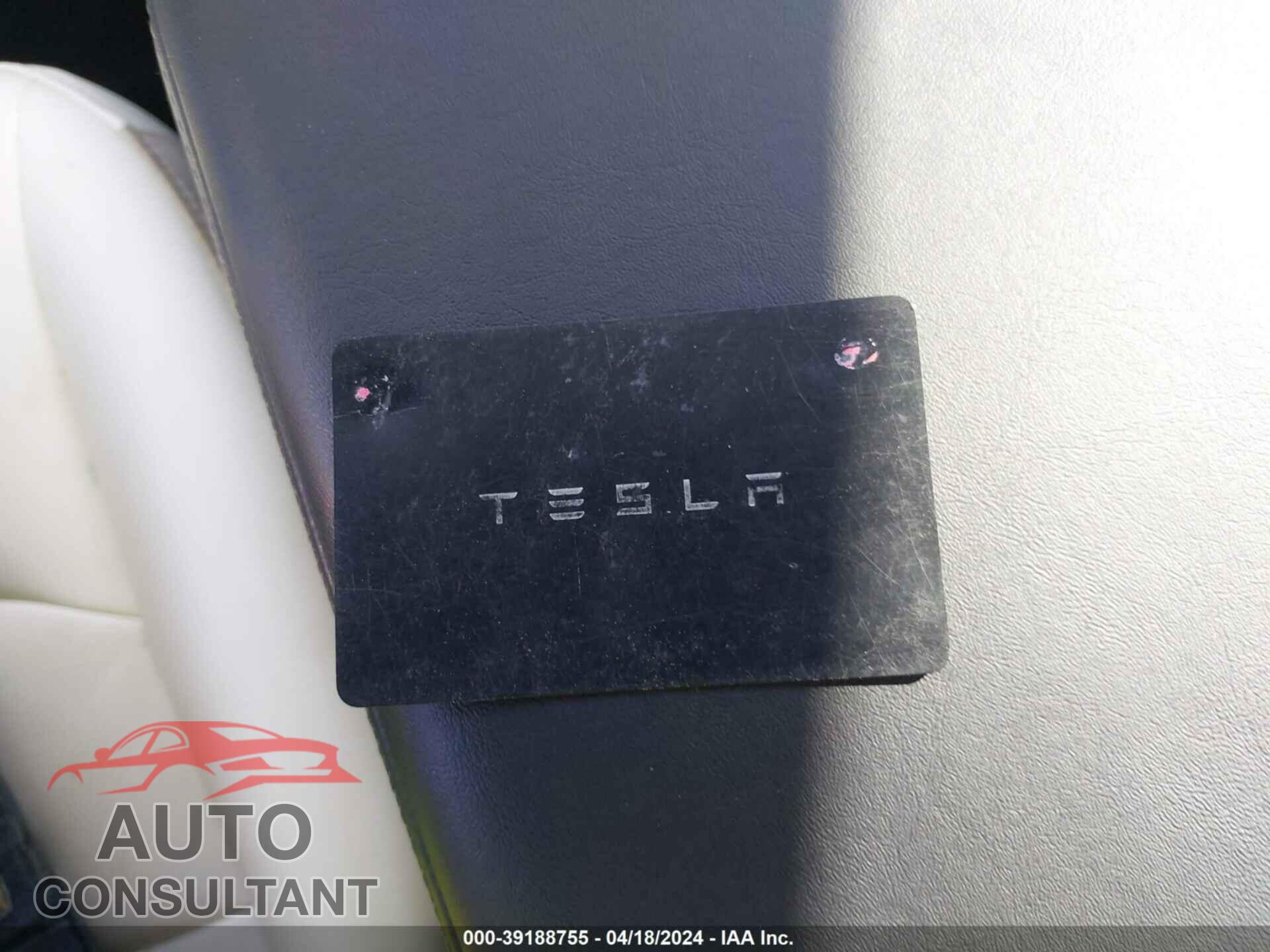 TESLA MODEL 3 2020 - 5YJ3E1EB8LF640039