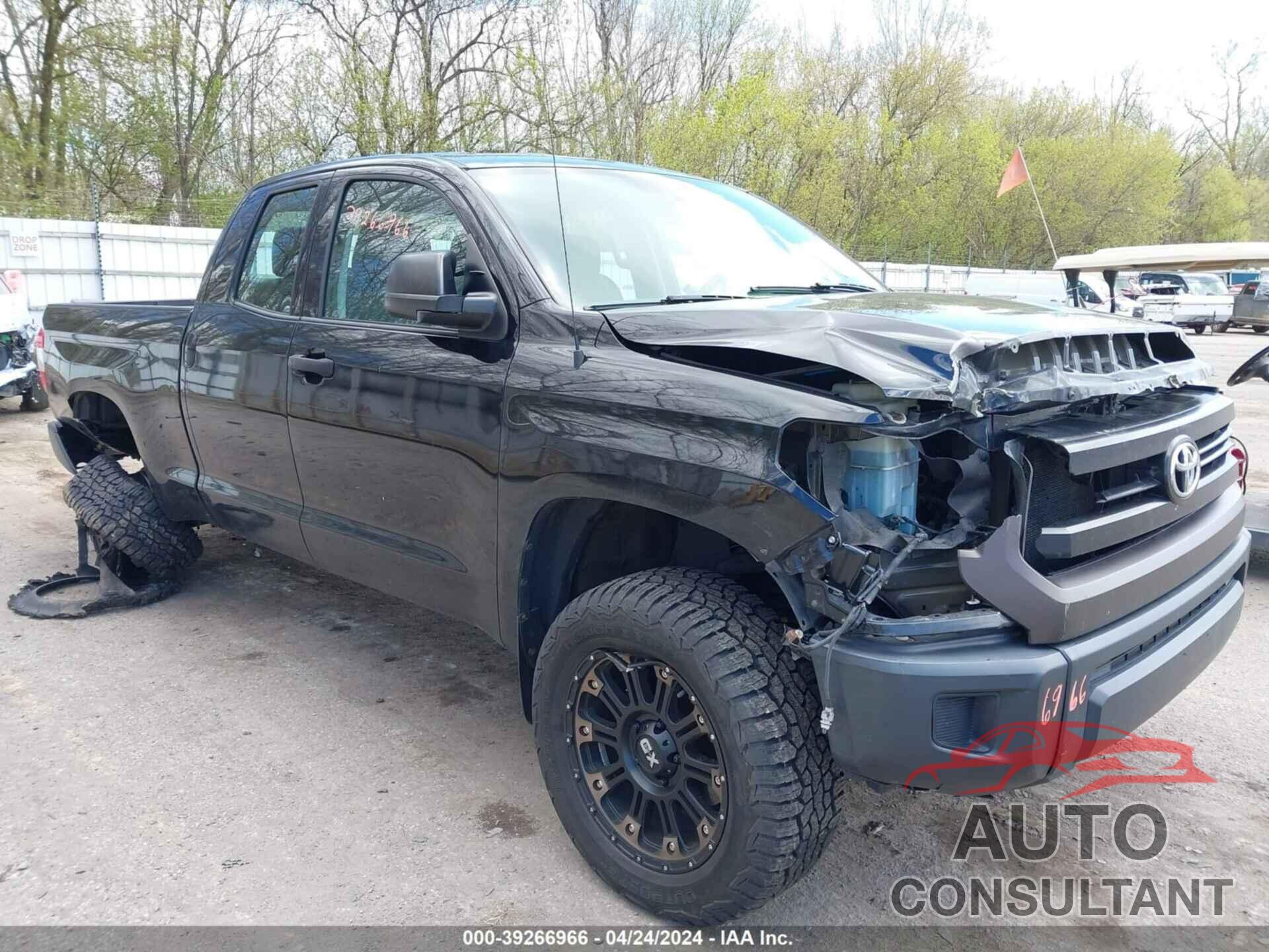 TOYOTA TUNDRA 2016 - 5TFUM5F11GX066223