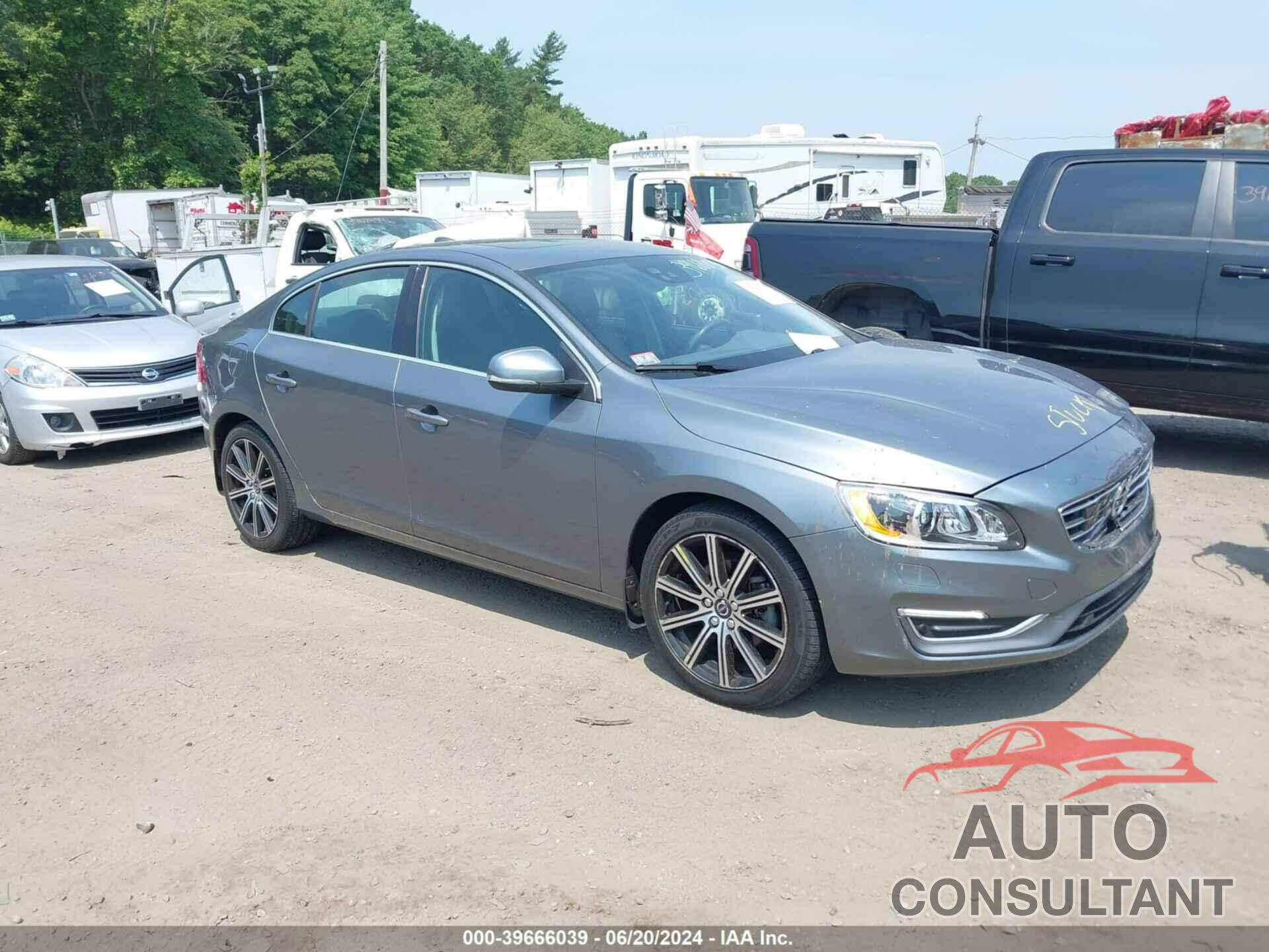 VOLVO S60 INSCRIPTION 2018 - LYV402HM8JB172138