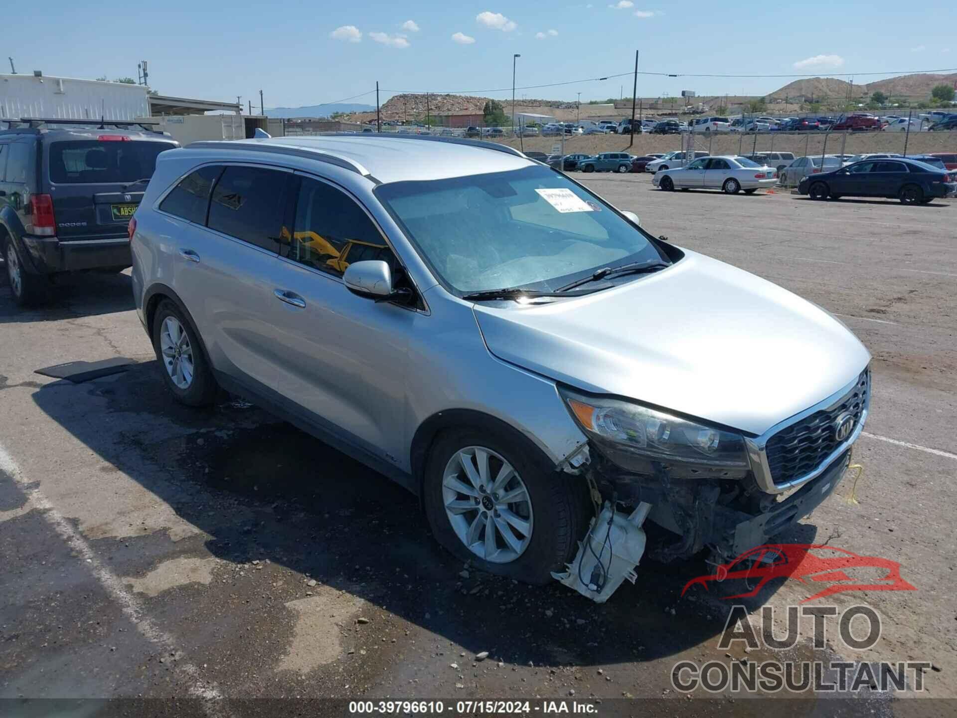 KIA SORENTO 2019 - 5XYPGDA37KG432608