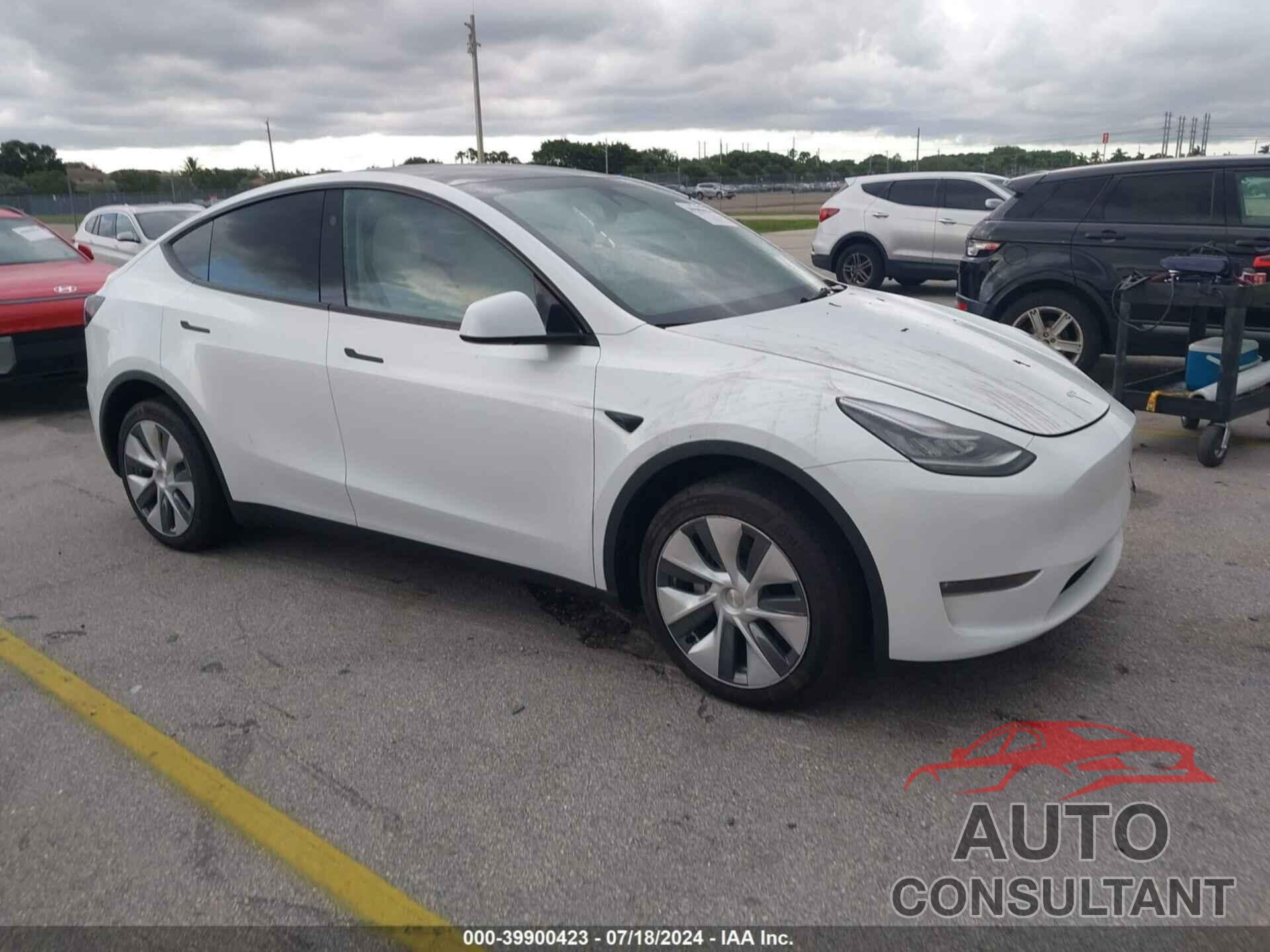 TESLA MODEL Y 2023 - 7SAYGDEE9PA141459