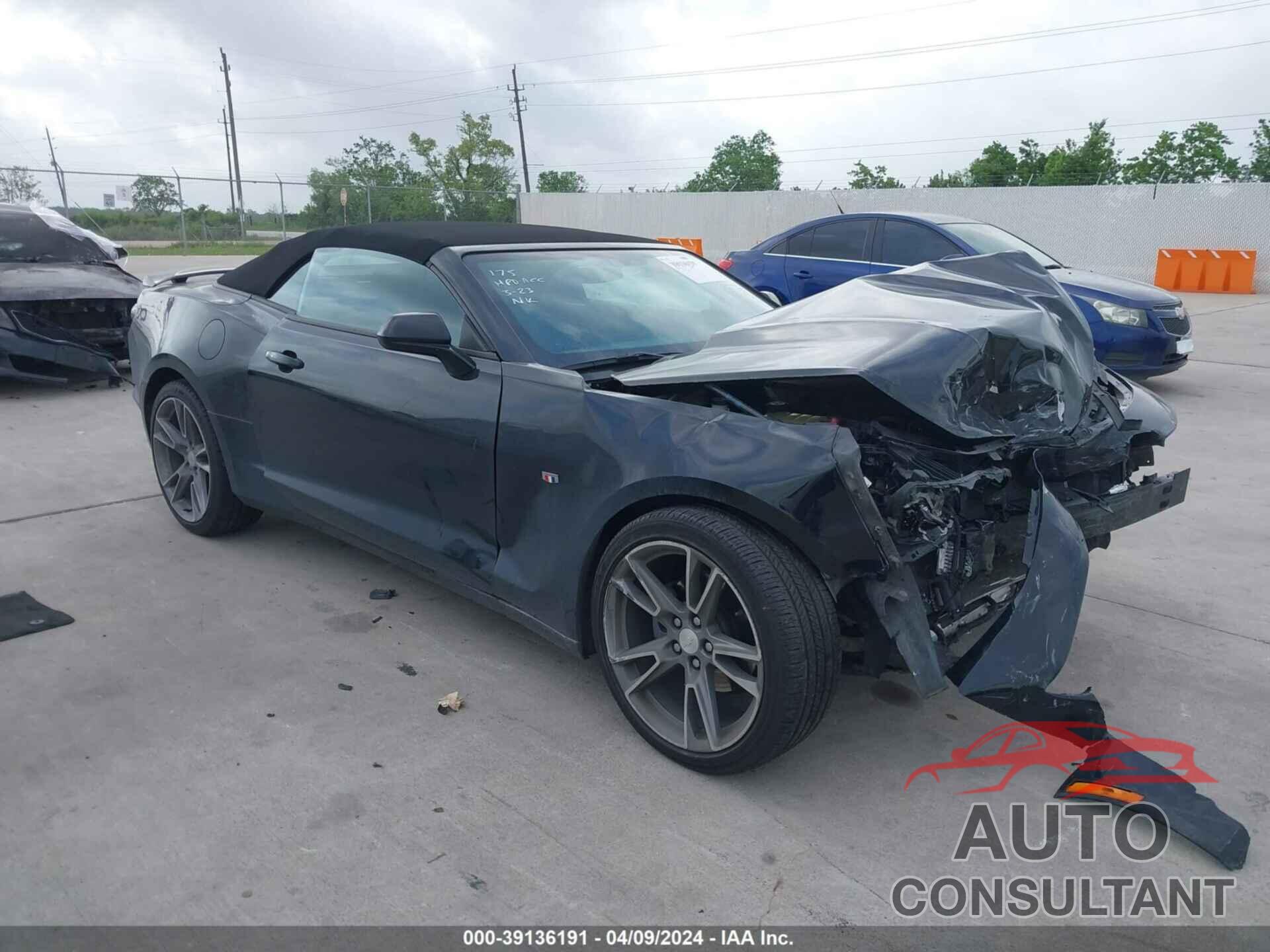 CHEVROLET CAMARO 2020 - 1G1FB3DS3L0146584