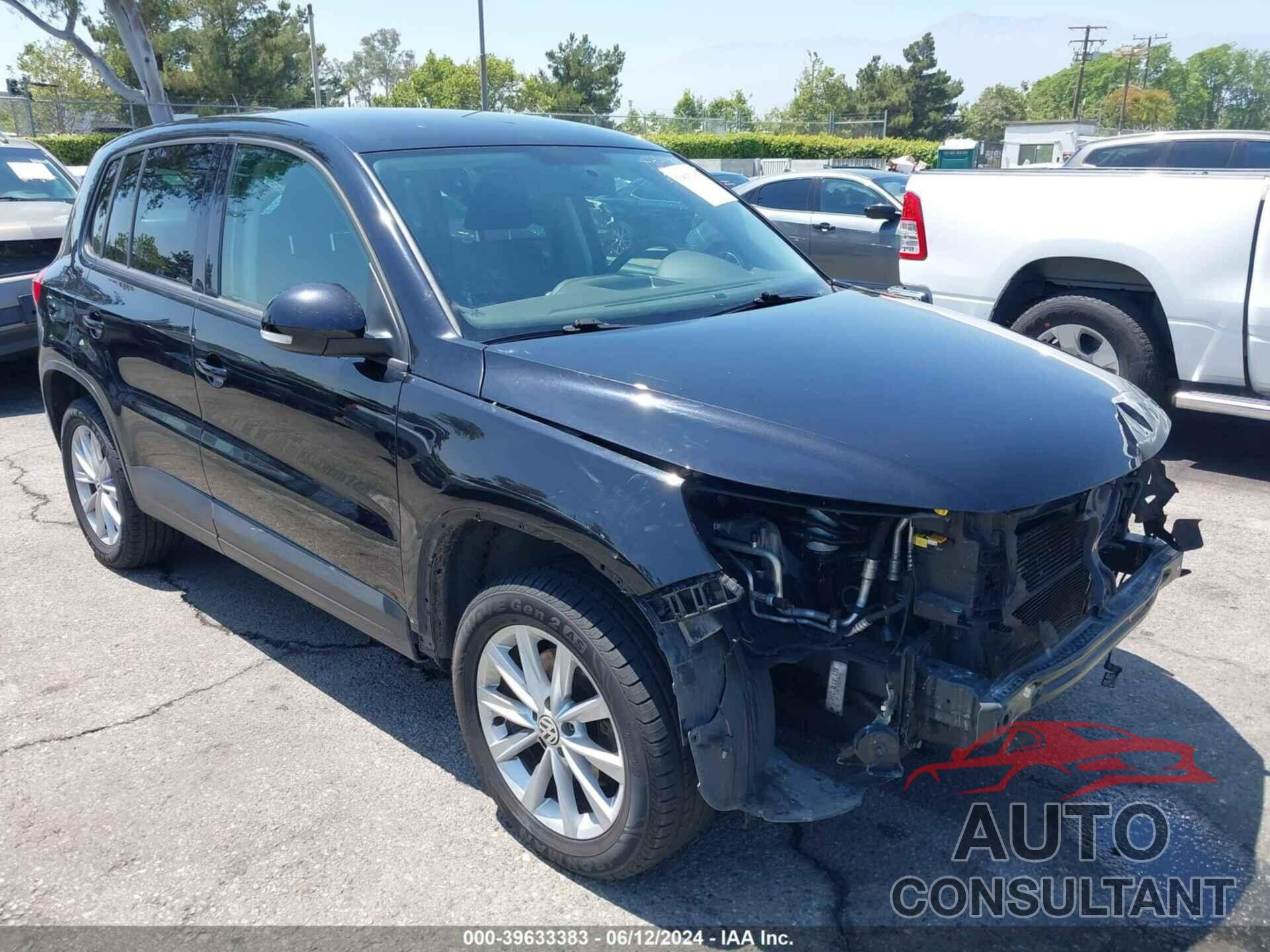 VOLKSWAGEN TIGUAN 2017 - WVGAV7AXXHK046506