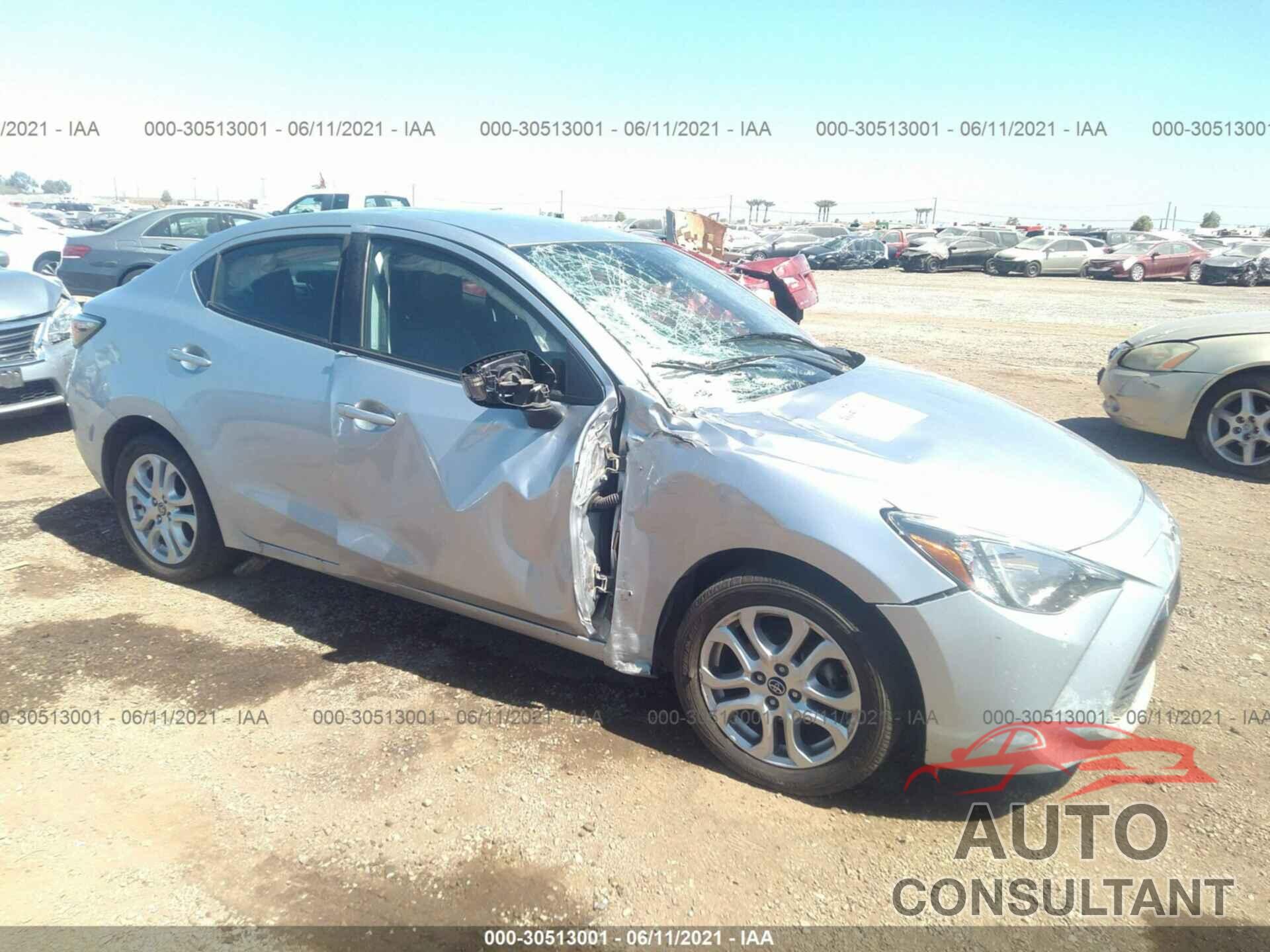 TOYOTA YARIS IA 2017 - 3MYDLBYV2HY189144