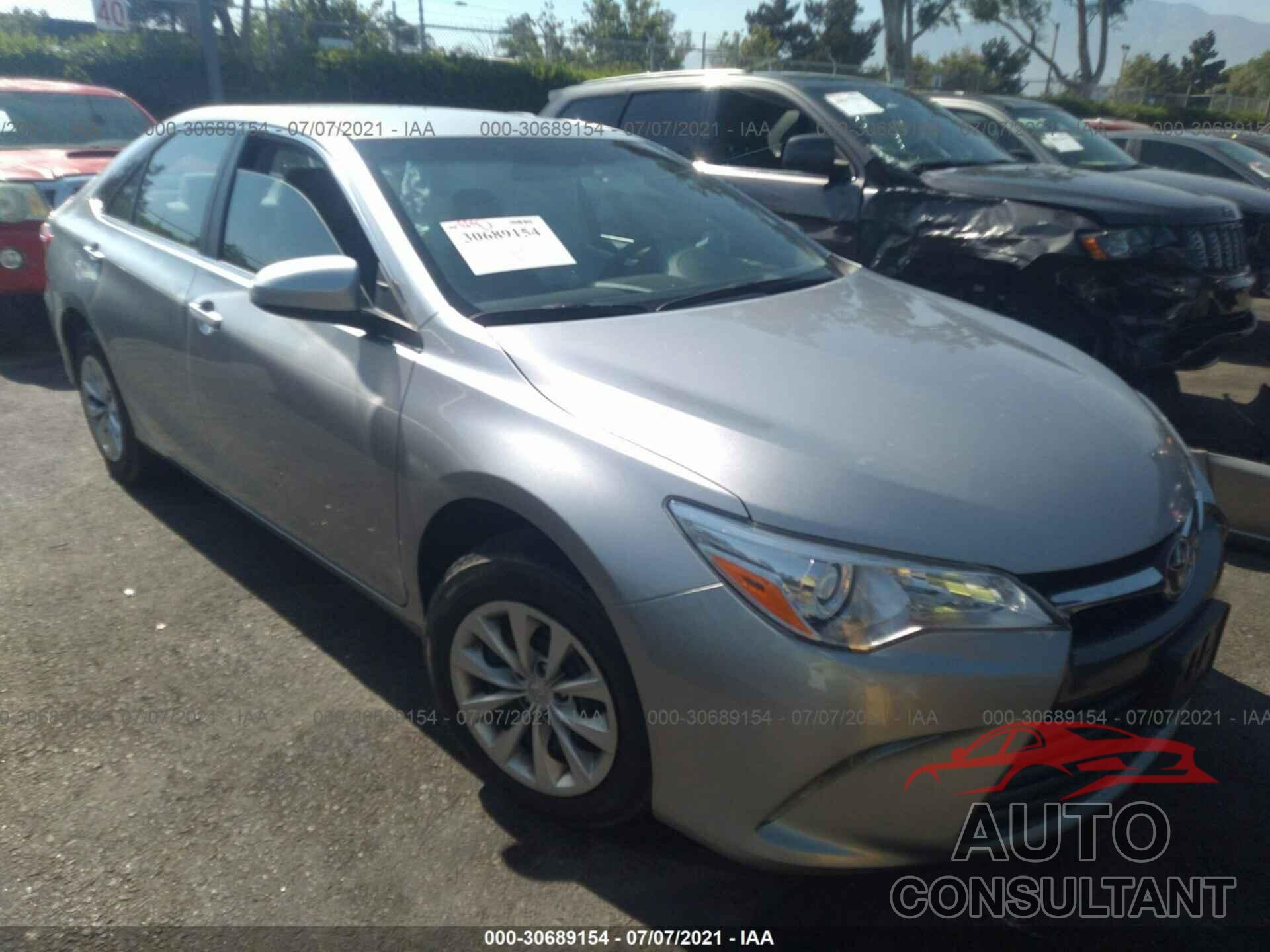 TOYOTA CAMRY 2017 - 4T1BF1FK2HU643147