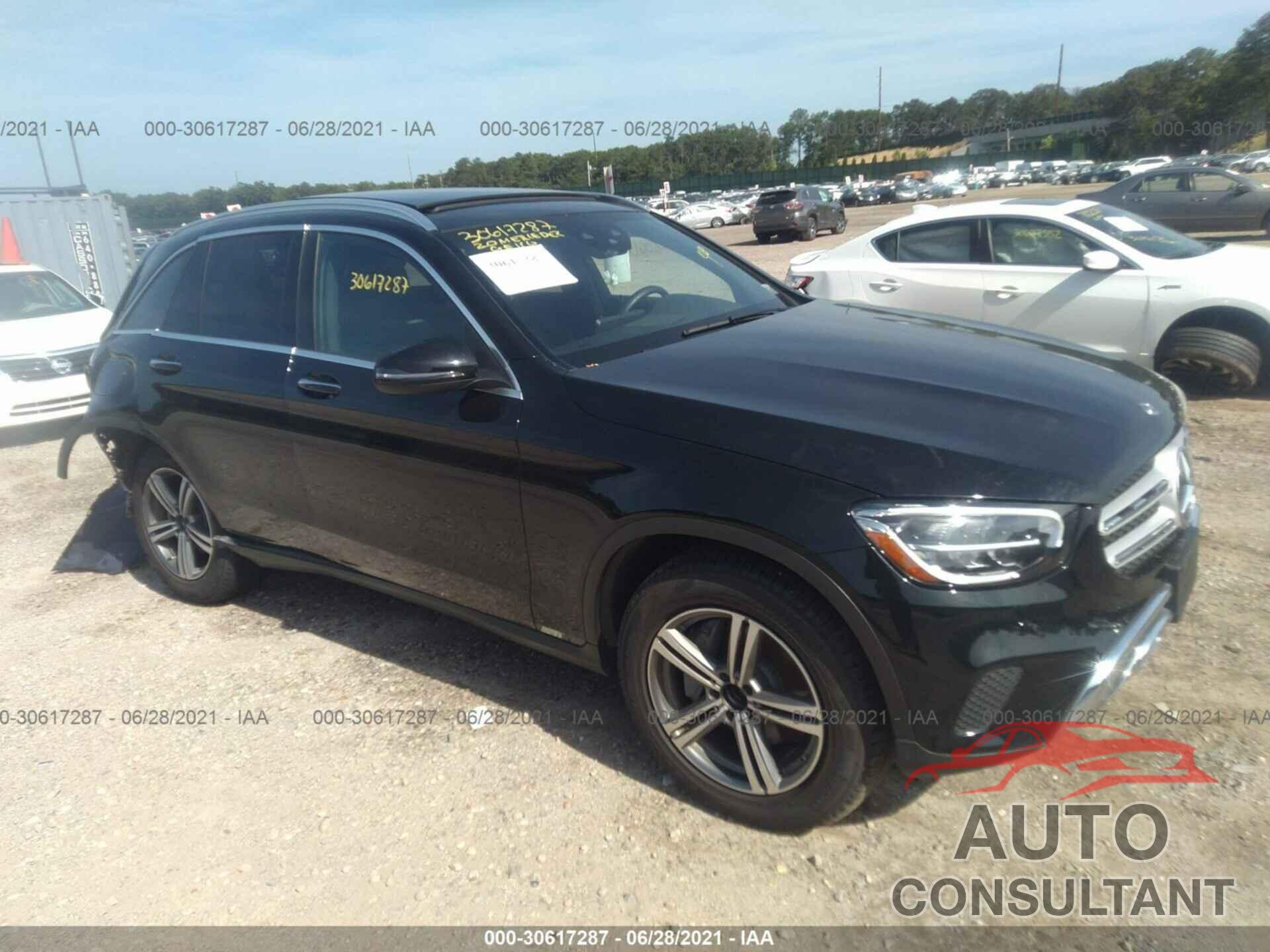 MERCEDES-BENZ GLC 2020 - WDC0G8EB4LF725214