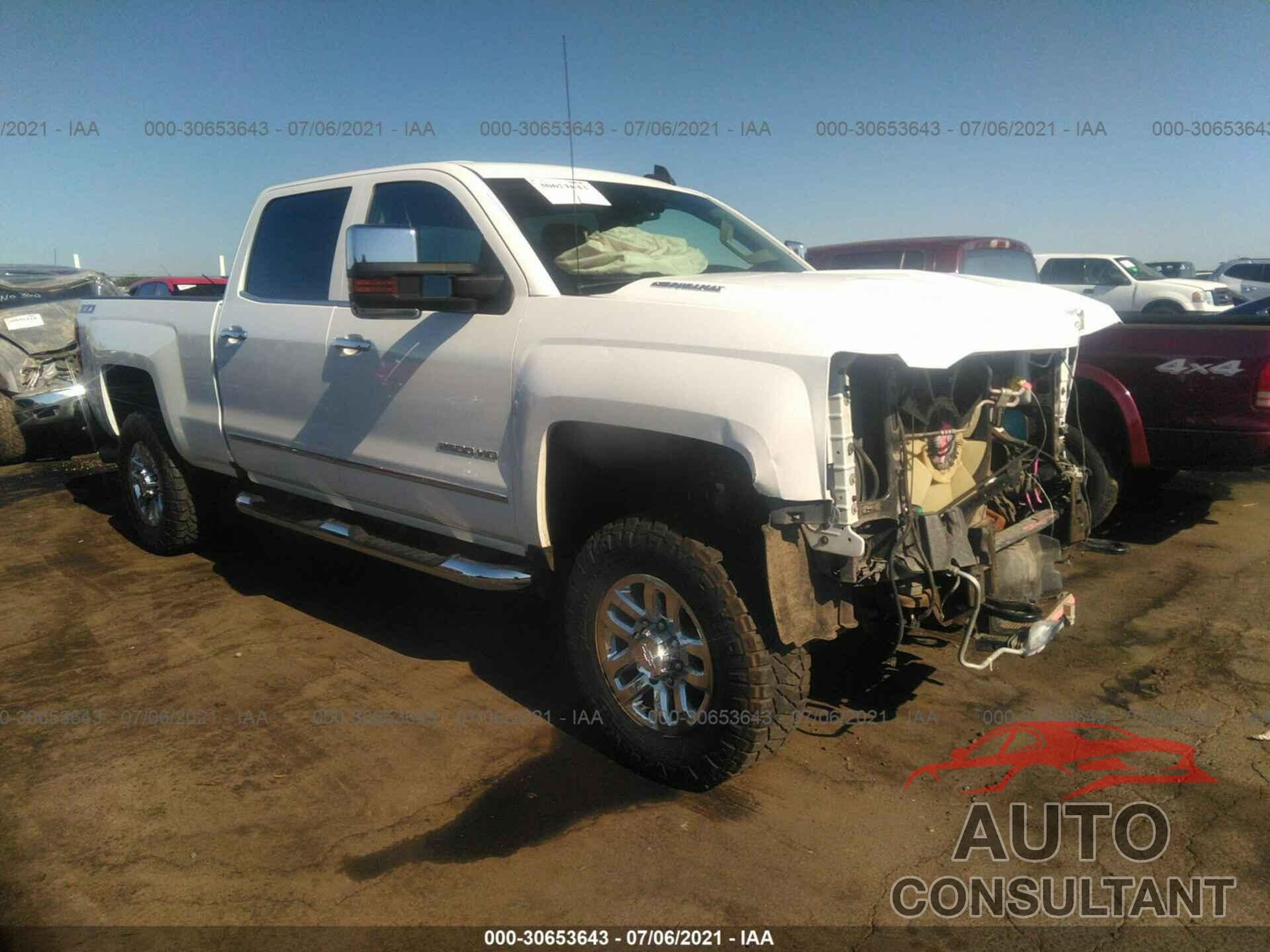 CHEVROLET SILVERADO 2500HD 2016 - 1GC1KWE86GF264489