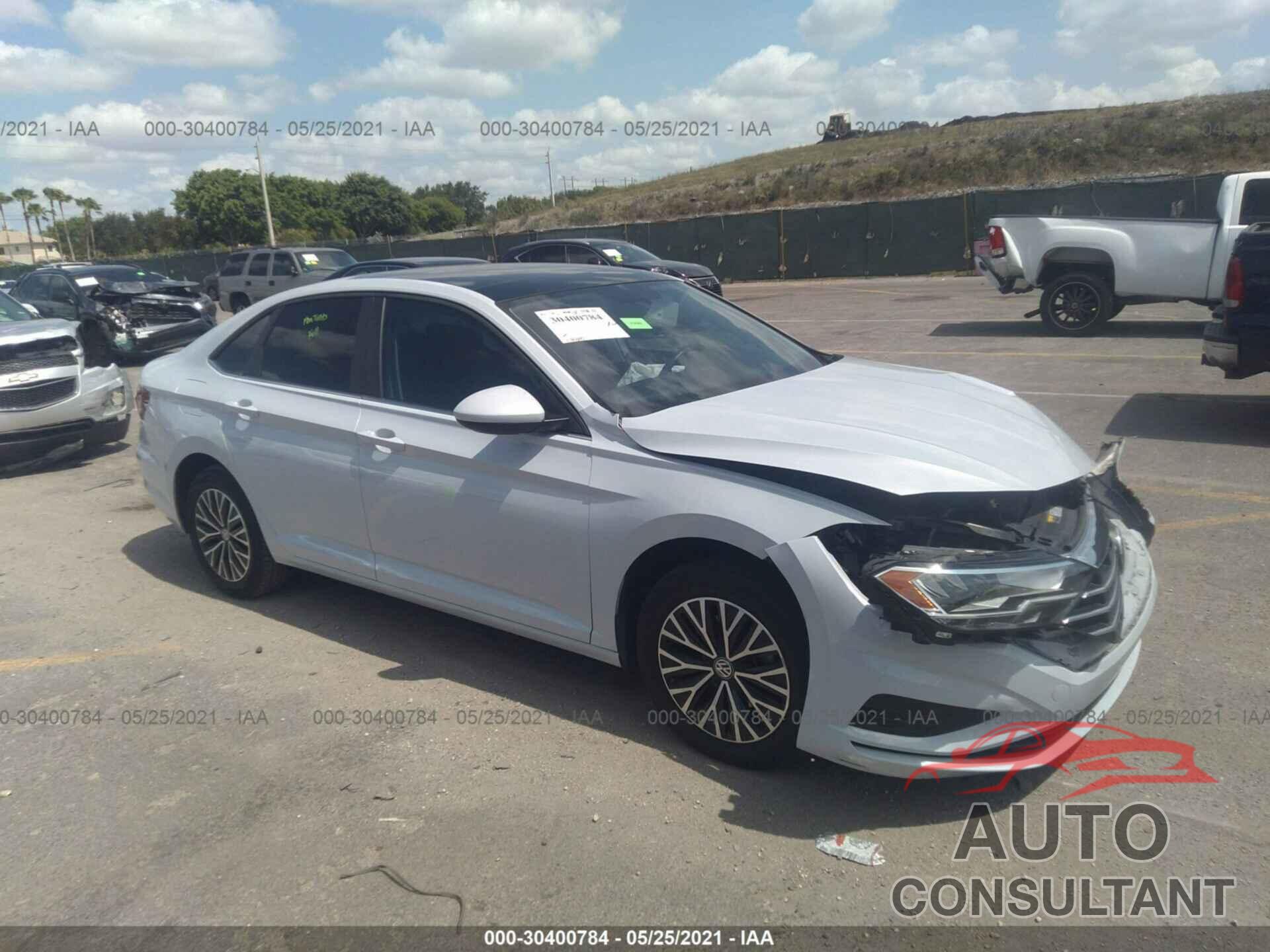 VOLKSWAGEN JETTA 2019 - 3VWC57BU0KM122670