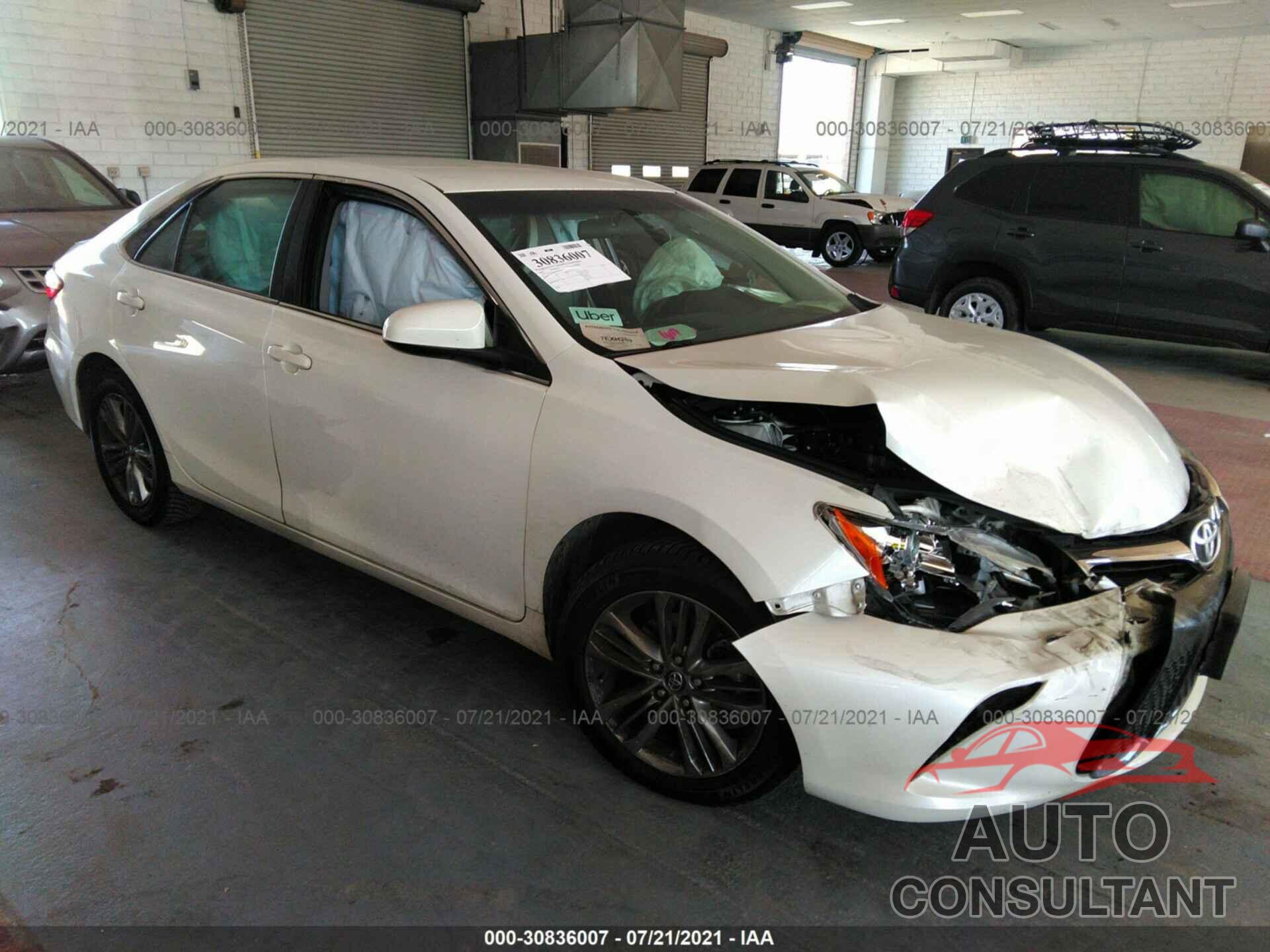 TOYOTA CAMRY 2017 - 4T1BF1FK8HU444541