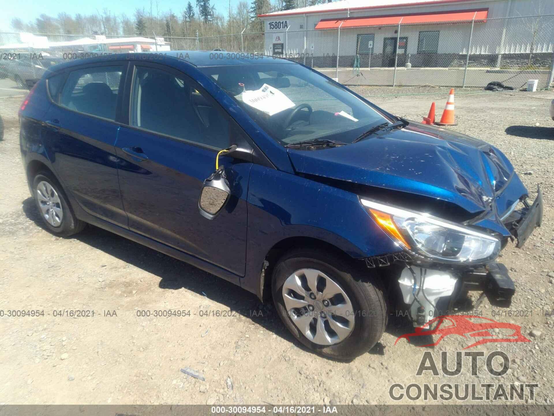 HYUNDAI ACCENT 2017 - KMHCT5AE5HU321348