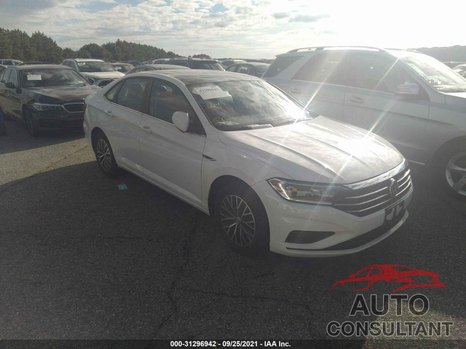 VOLKSWAGEN JETTA 2019 - 3VWE57BU5KM061454